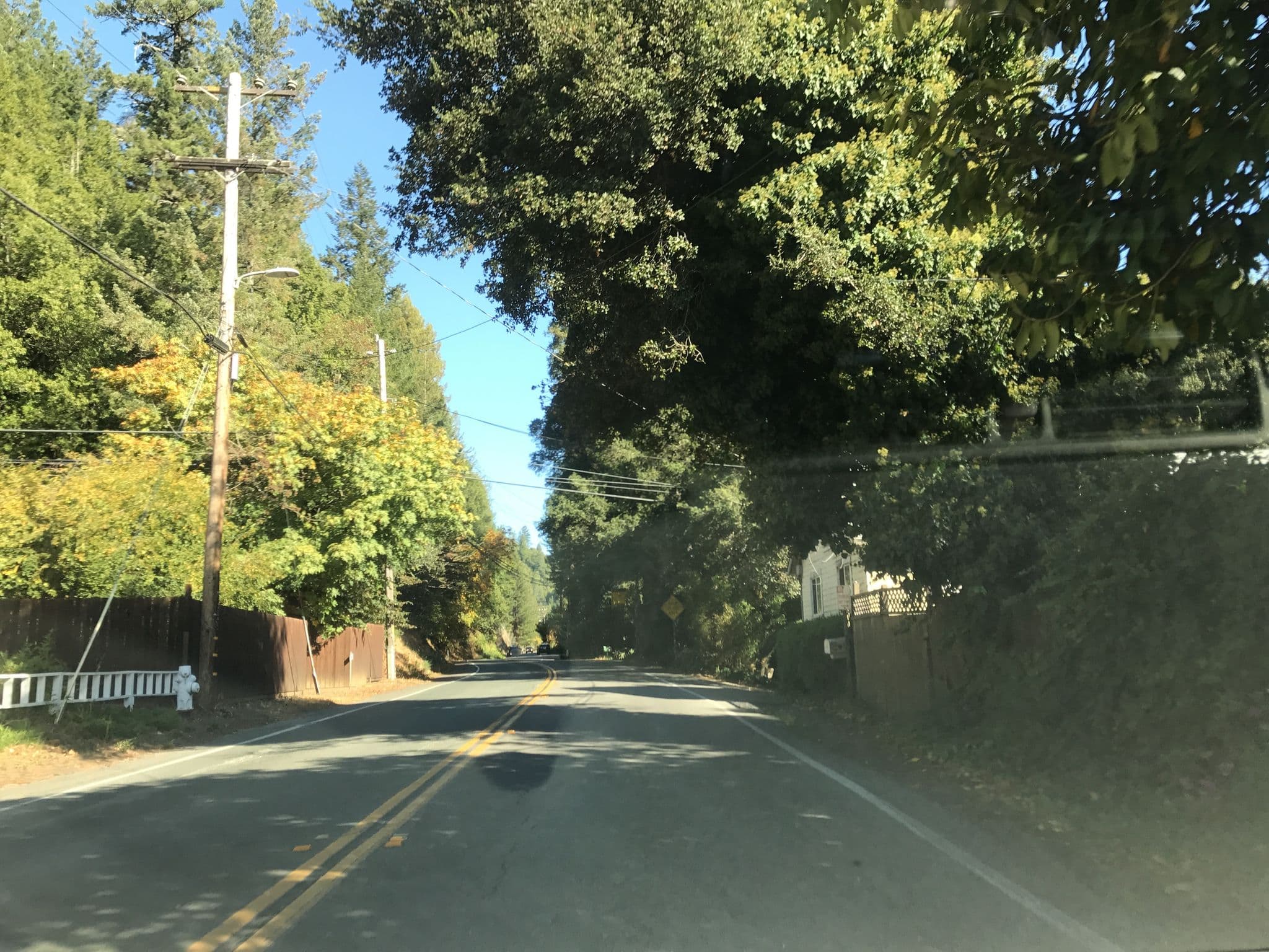 Street view near river house, Monte Rio — © amahon (CC BY-SA · Mapillary)