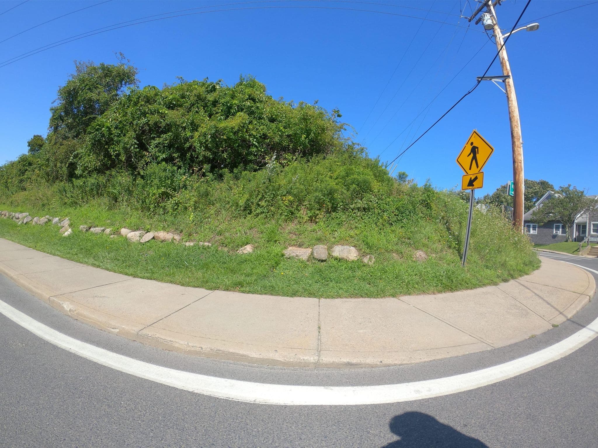 Street view near Payne's Harbor View Inn, New Shoreham — © roadgeek_md99 (CC BY-SA · Mapillary)