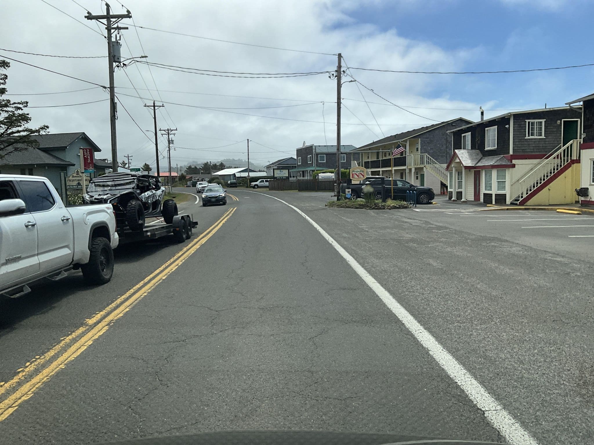 Street view near Pacific City Inn, Pacific City — © whitecotton (CC BY-SA · Mapillary)