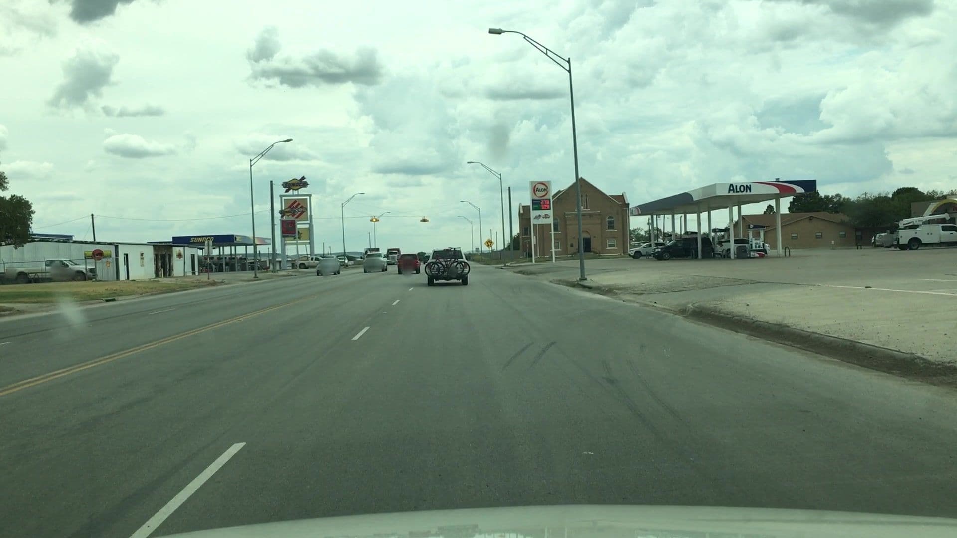 Street view near The Sterling Motel, Sterling City — © lvl5 (CC BY-SA · Mapillary)