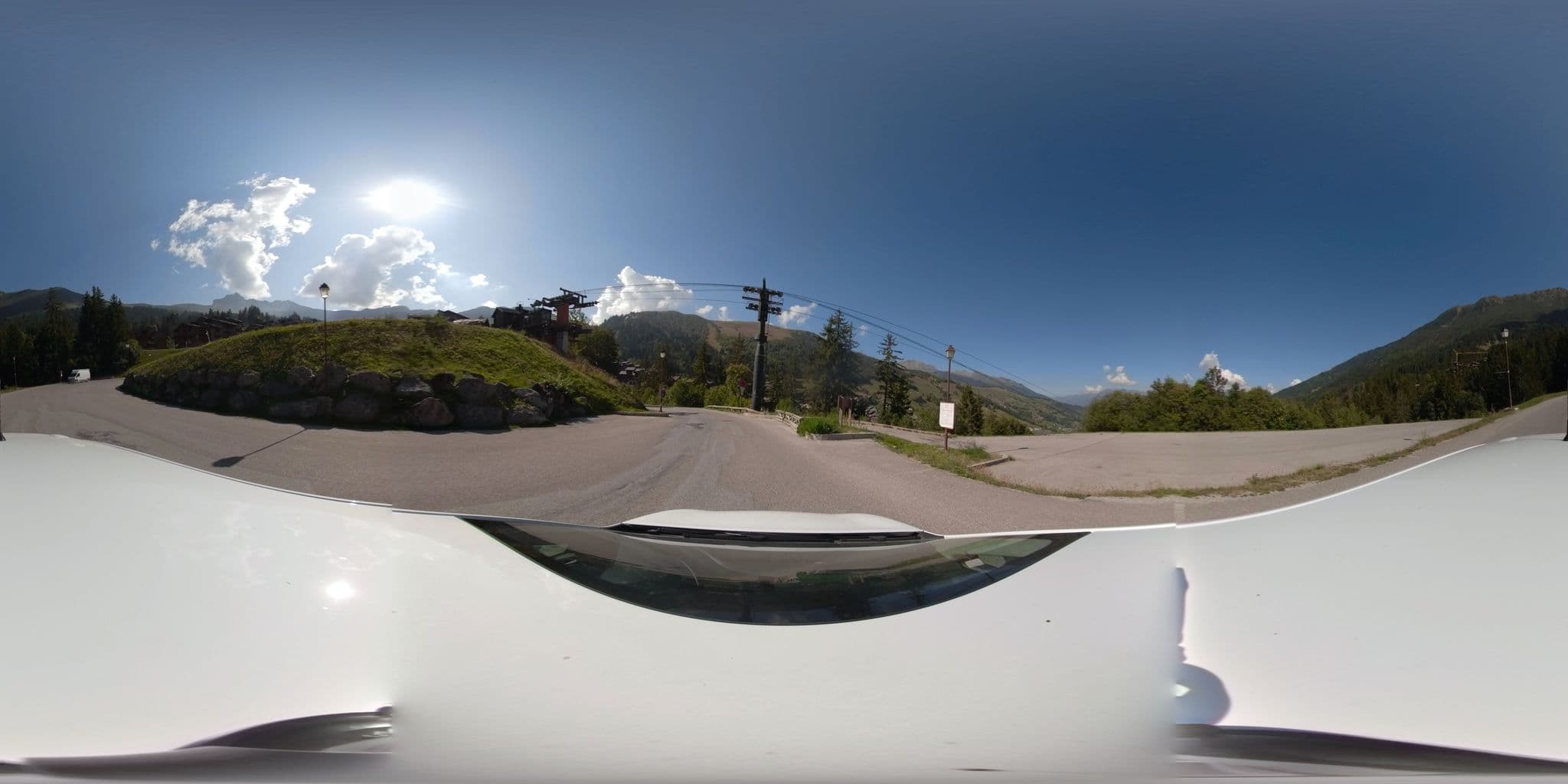 Street view near Résidence l'Ecrin d'Argent**** by My Mountain Resort, Aigueblanche — © serfim_cit_y (CC BY-SA · Mapillary)