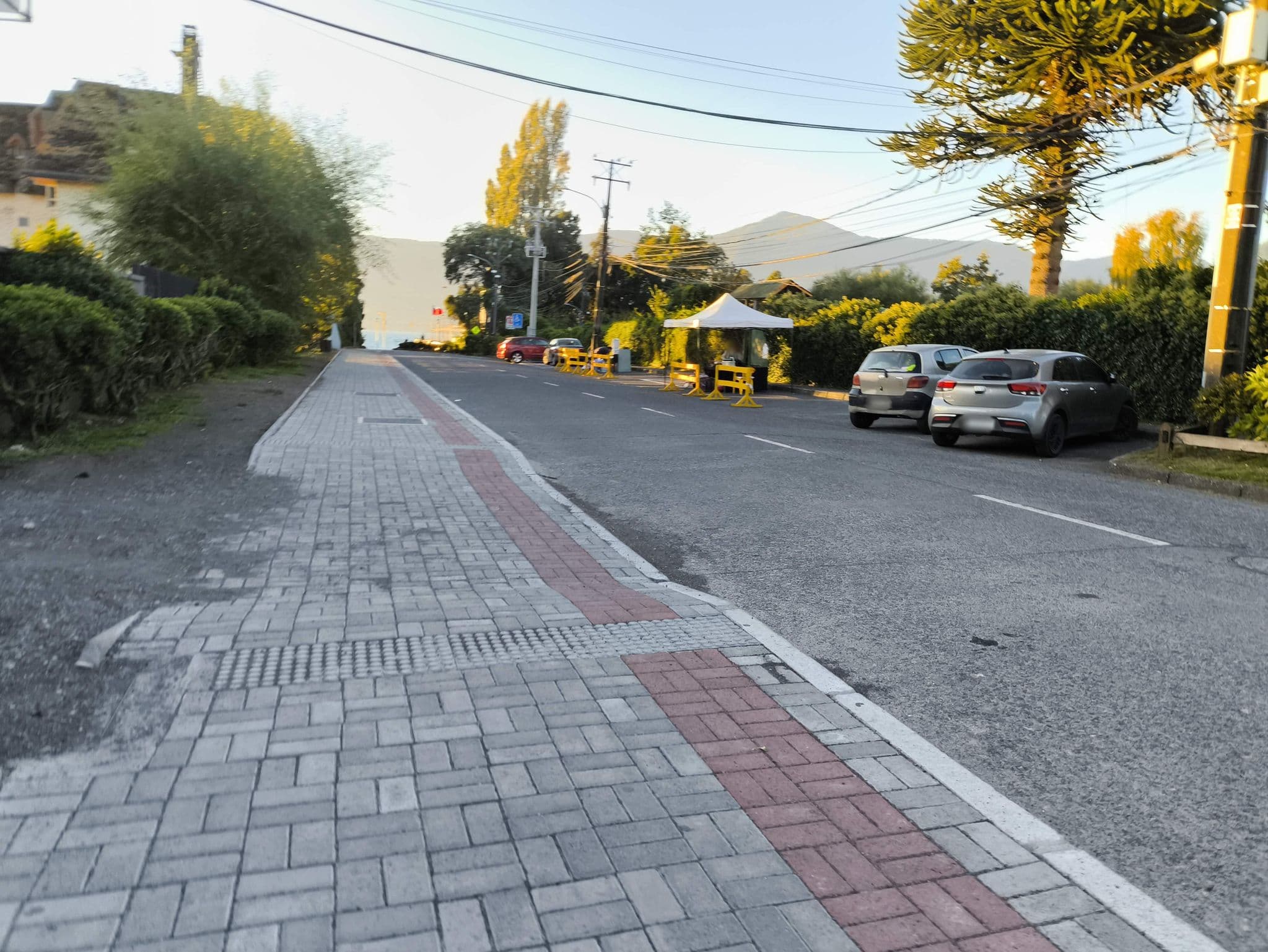 Street view near Cabañas Los Tilos, Pucón