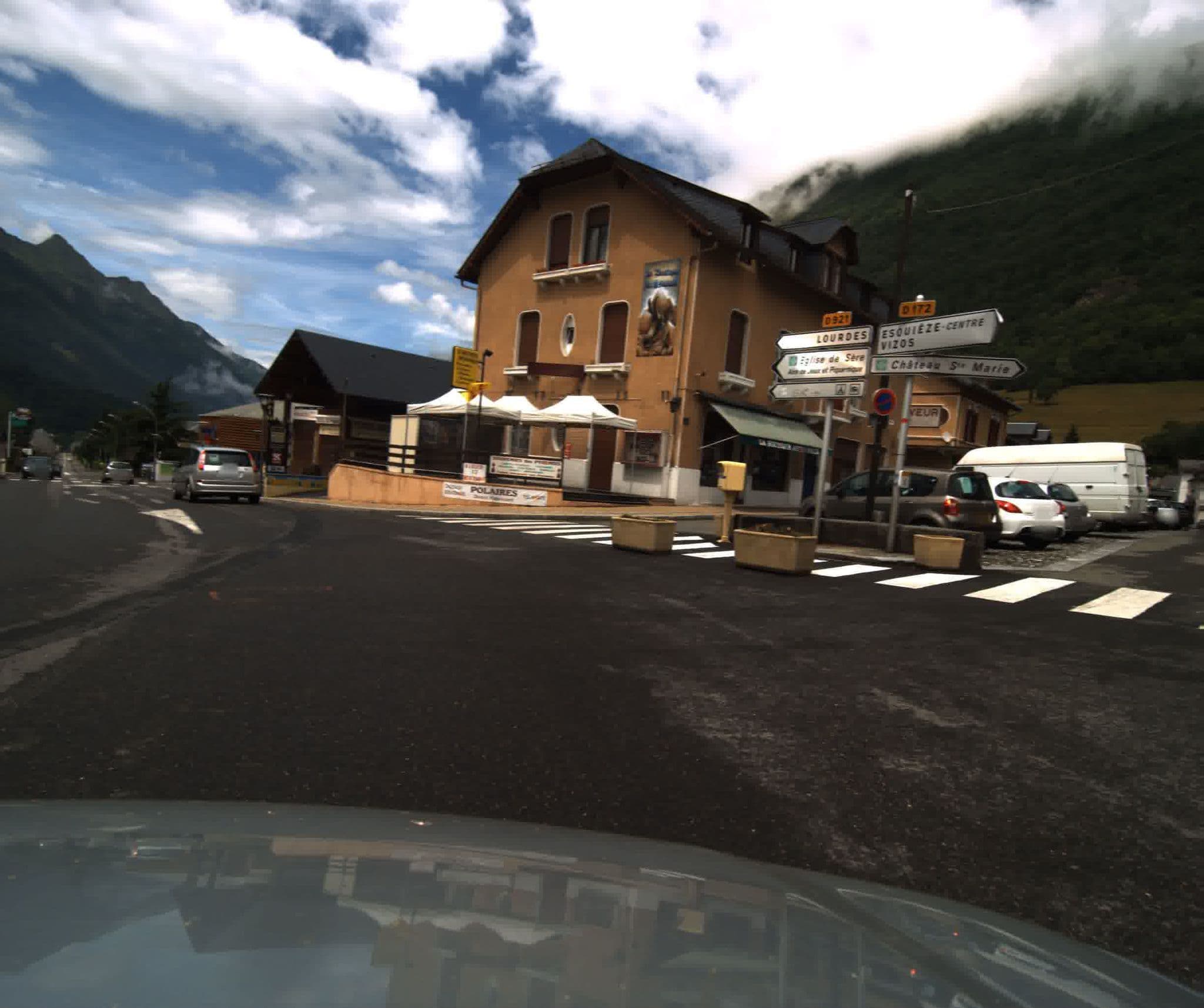 Street view near Logis Hôtel Terminus, Luz-Saint-Sauveur — © sogefi (CC BY-SA · Mapillary)
