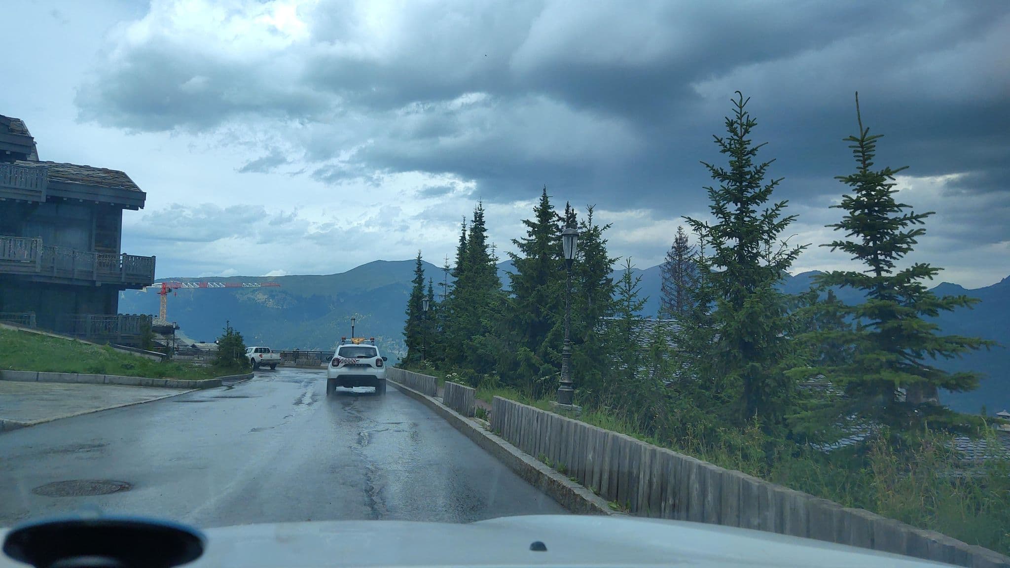 Street view near Chalet Grande Roche, Courchevel — © MatthieuF4FNE (CC BY-SA · Mapillary)