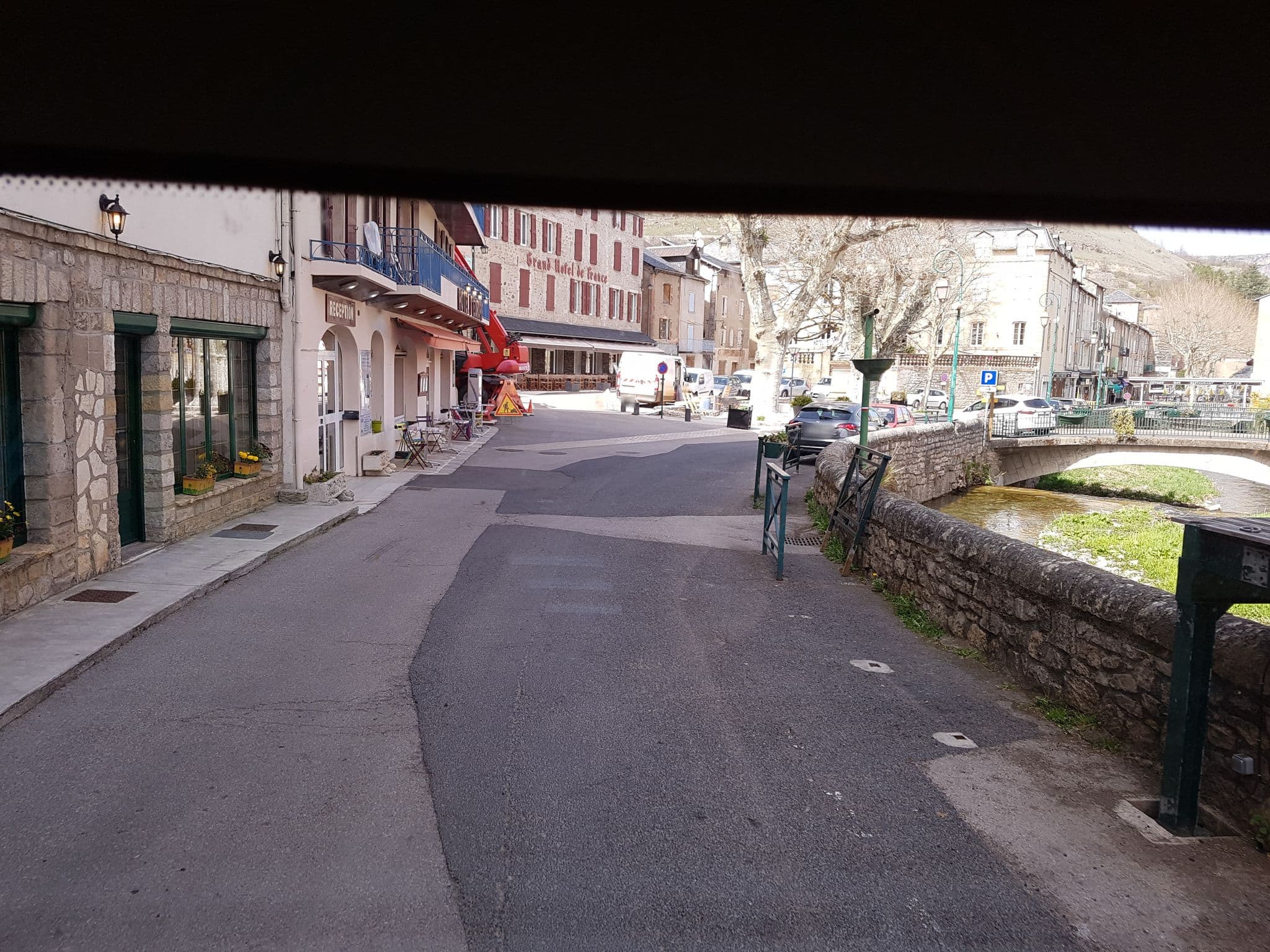 Street view near Logis Hôtel Rest. Family & Spa, Meyrueis — © bernardvoyageur (CC BY-SA · Mapillary)