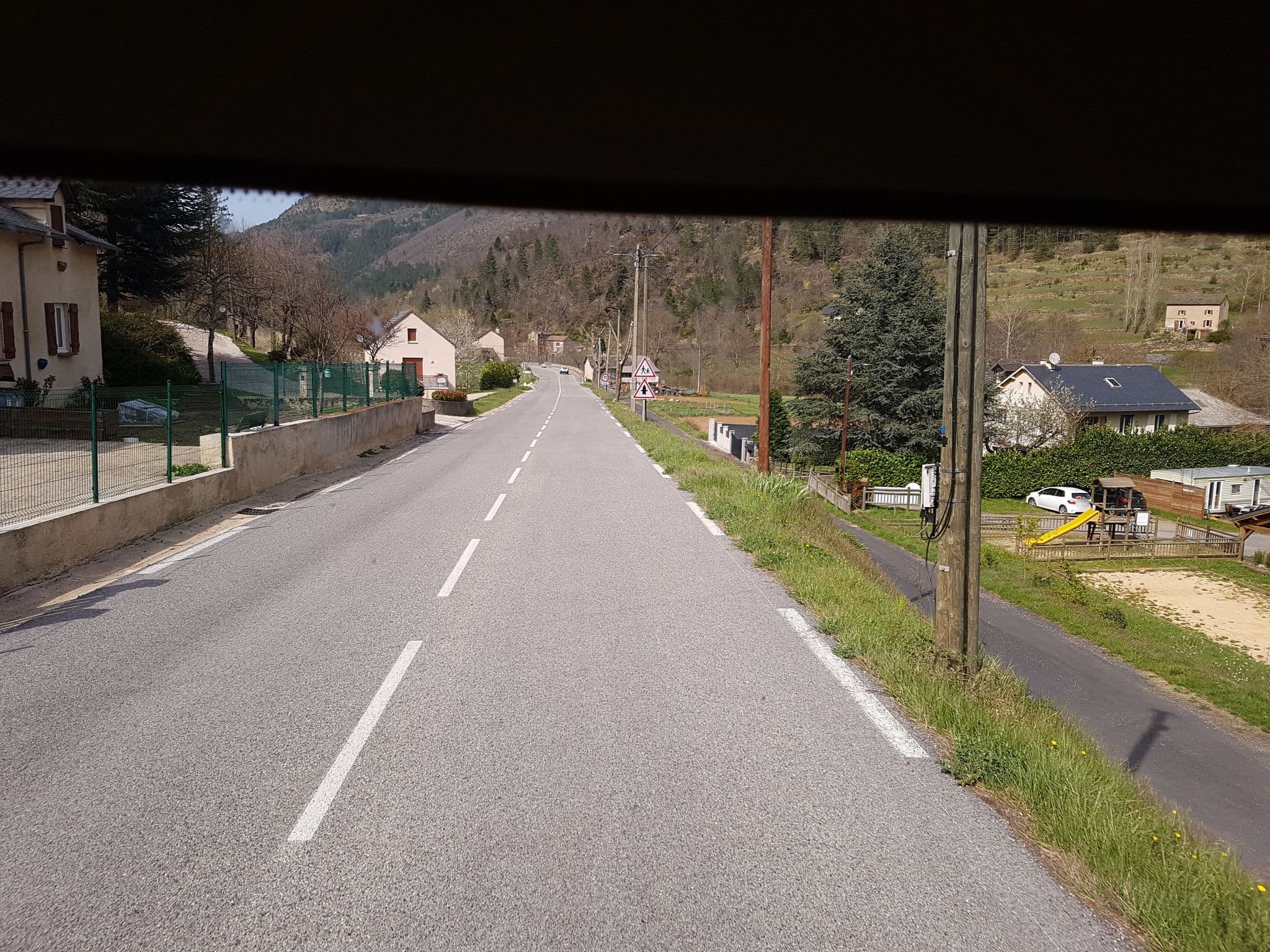 Street view near Eco-camping De La Tiere, Florac — © bernardvoyageur (CC BY-SA · Mapillary)