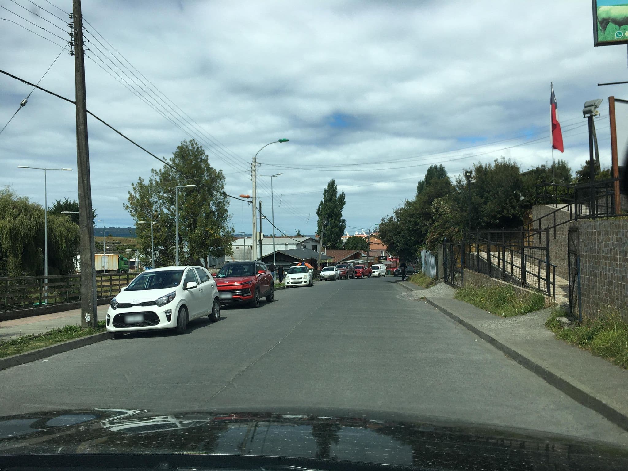 Street view near Hostal El Parque, Quellón — © ariellopez (CC BY-SA · Mapillary)