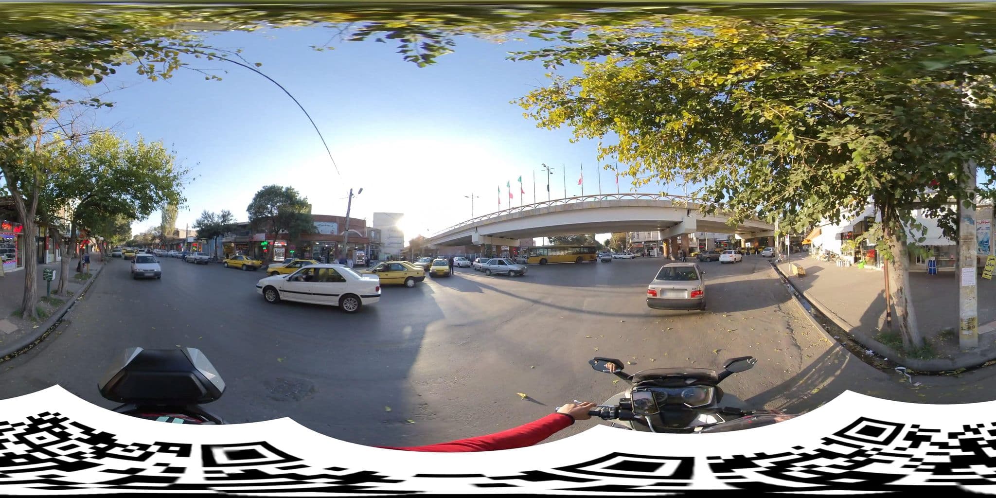 Street view near Hotel Ideall, Ardabīl — © 58zarali (CC BY-SA · Mapillary)