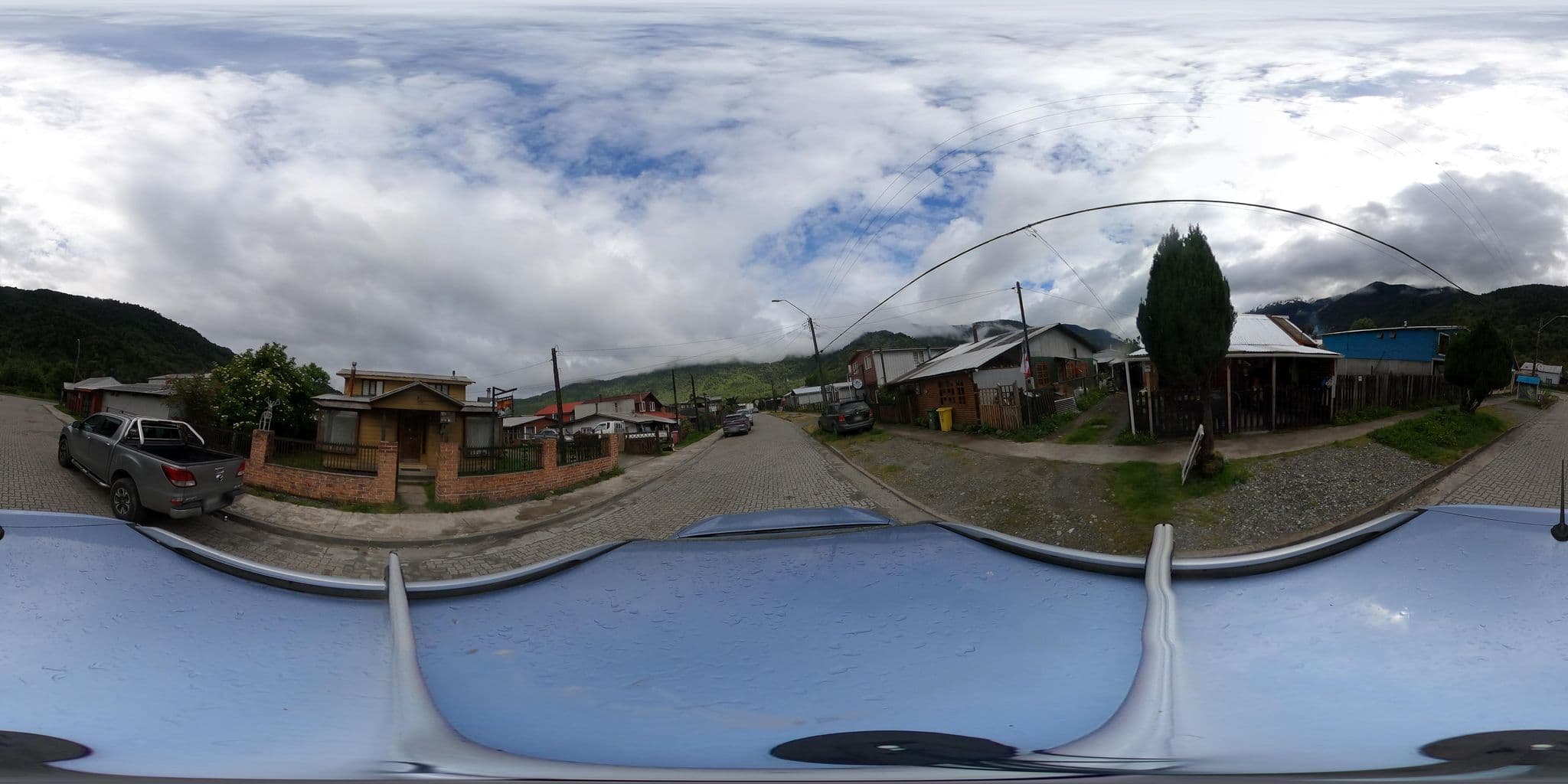 Street view near Don Claudio Guesthouse, La Junta — © Kaart_Local (CC BY-SA · Mapillary)
