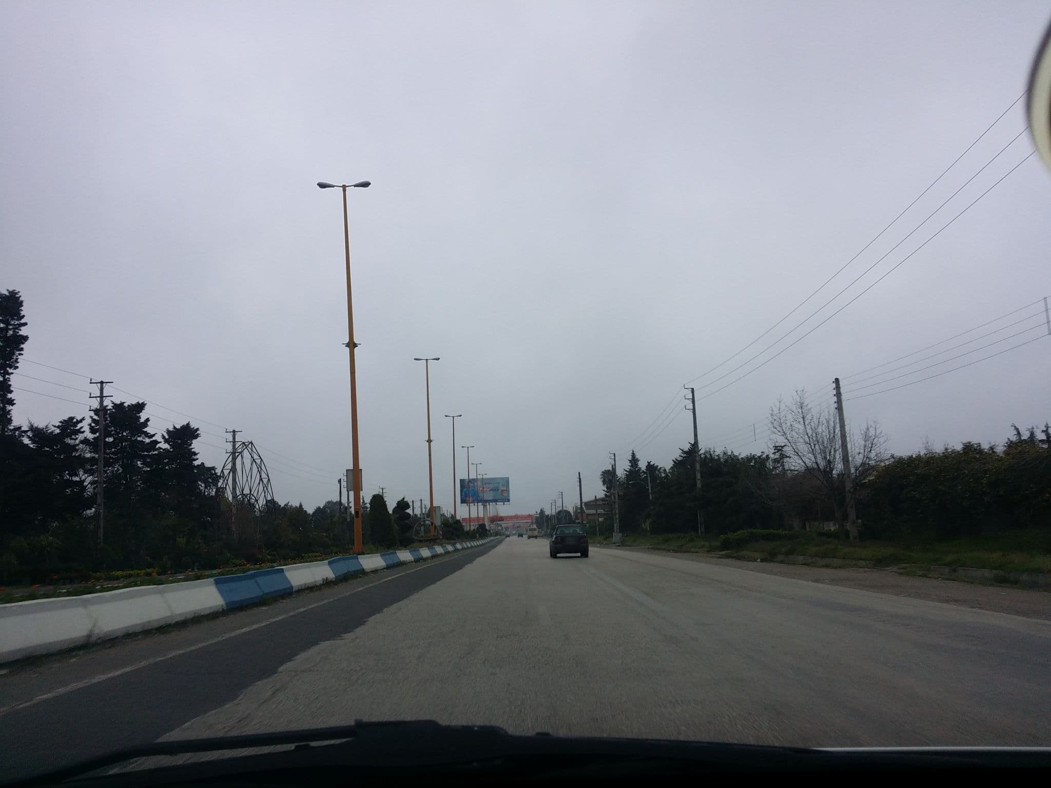 Street view near مجتمع گردشگری و هتل آپارتمان ساحلی ونوس | Venus Motel, Faqīhābād — © pilsa (CC BY-SA · Mapillary)