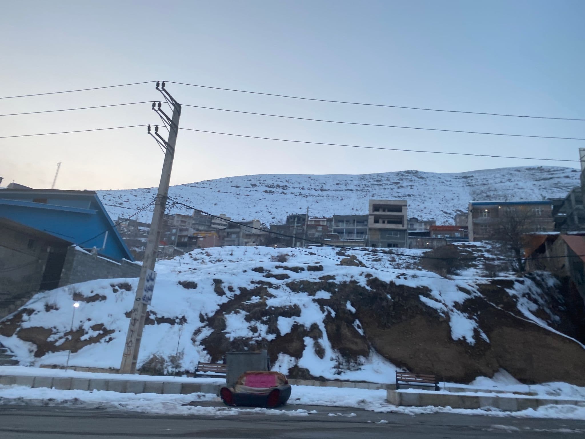 Street view near هتل گشتا| ghashta hotel, Āb‘alī — © yeydihagnu (CC BY-SA · Mapillary)