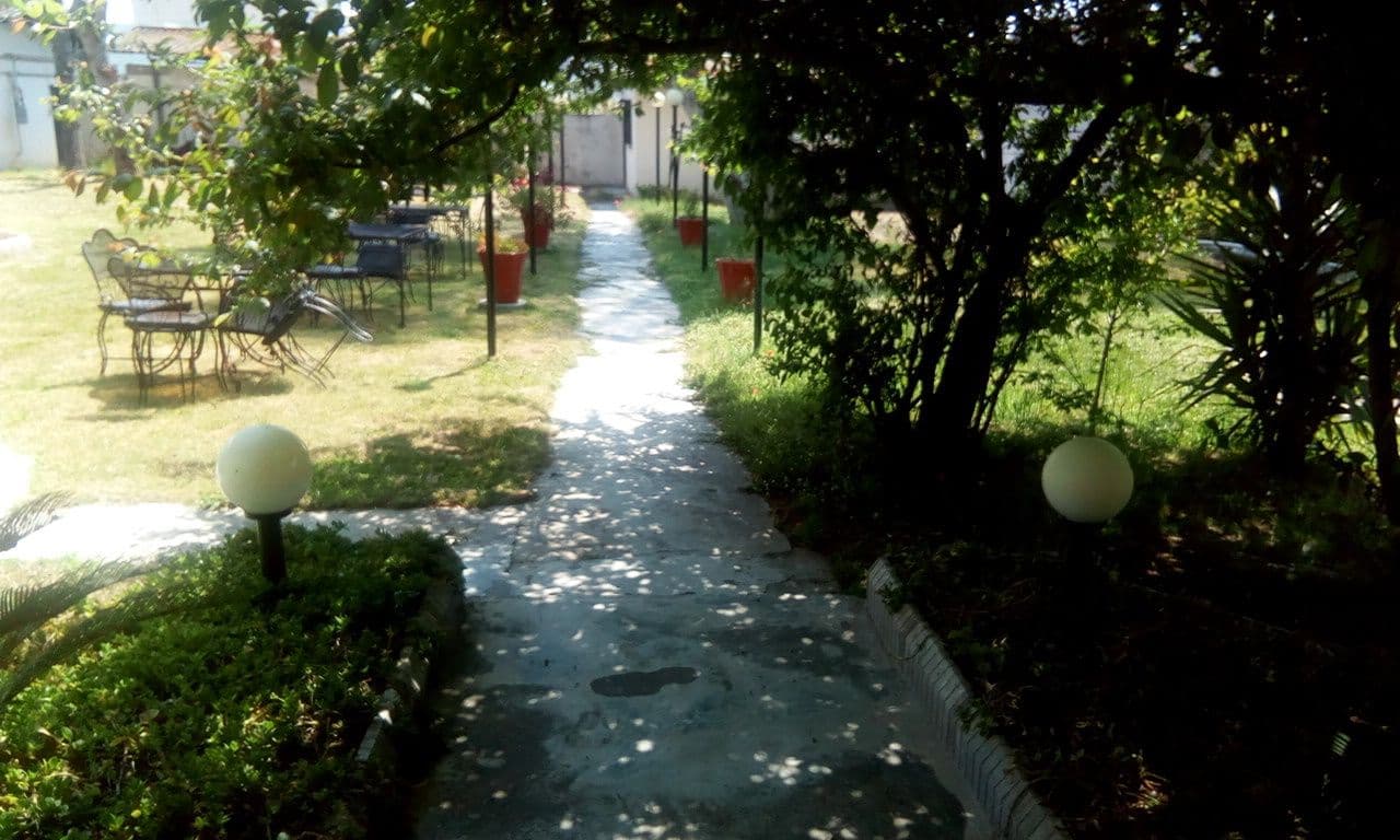 Street view near Michka Hotel, Bābolsar — © samirazi110 (CC BY-SA · Mapillary)