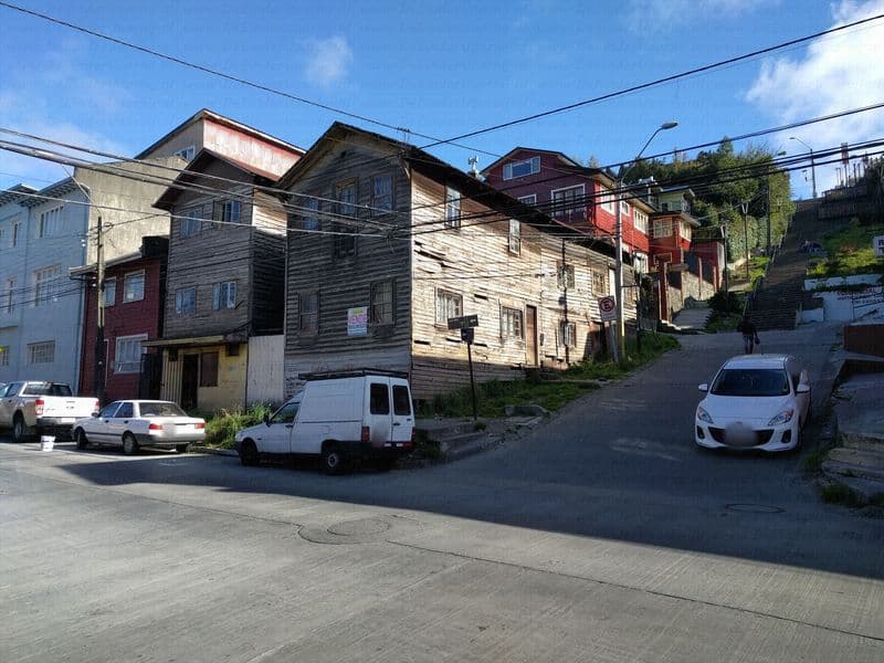 Street view near Residencial Ancud, Puerto Montt — © janvanbekkum (CC BY-SA · Mapillary)