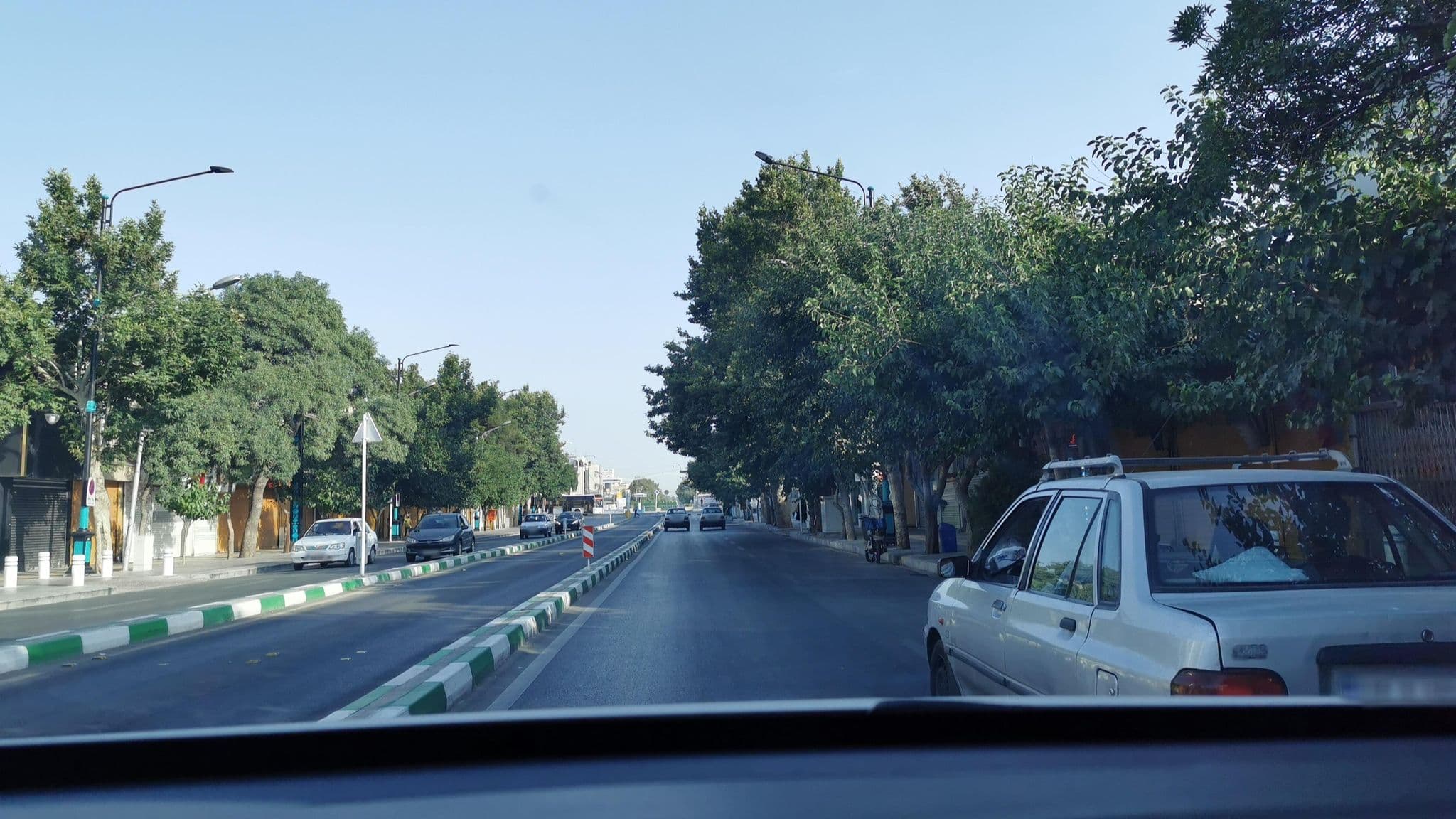 Street view near Khayyam Hotel | هتل خیام, Mashhad — © kesler (CC BY-SA · Mapillary)