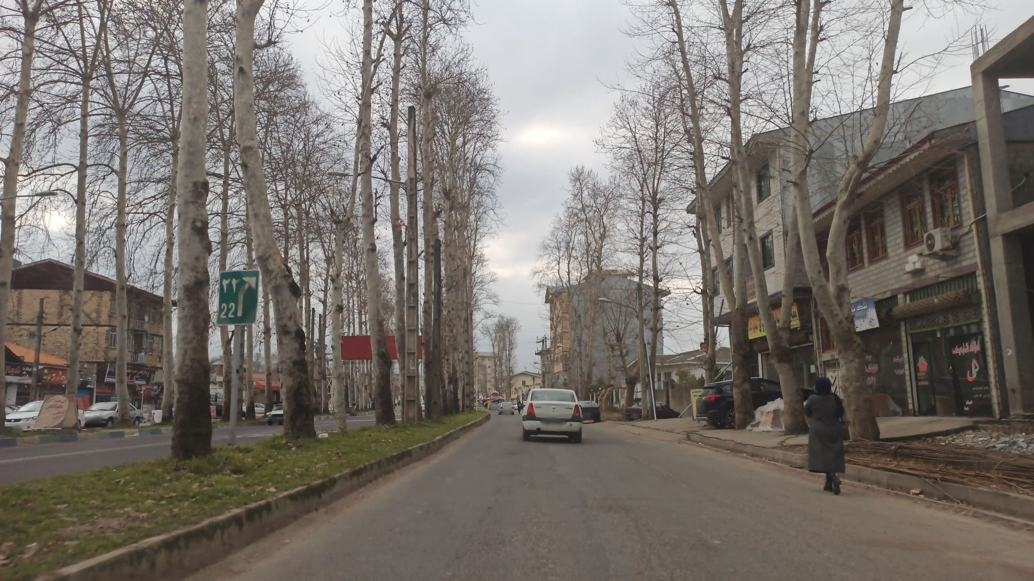 Street view near هتل کوثر فومن, Fūman — © ammarpak (CC BY-SA · Mapillary)