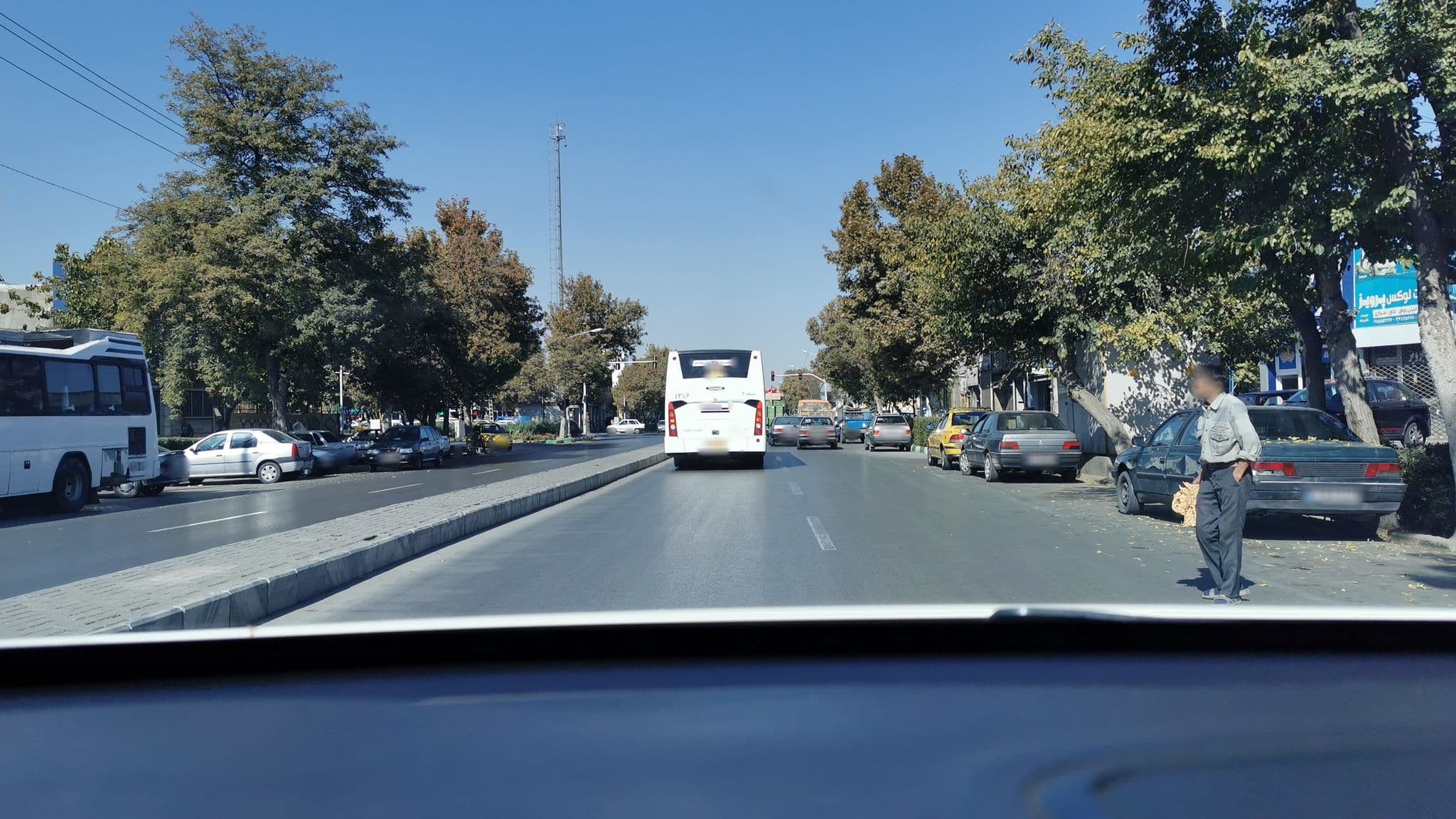 Street view near هتل مهر فرهنگیان, Mashhad — © kesler (CC BY-SA · Mapillary)