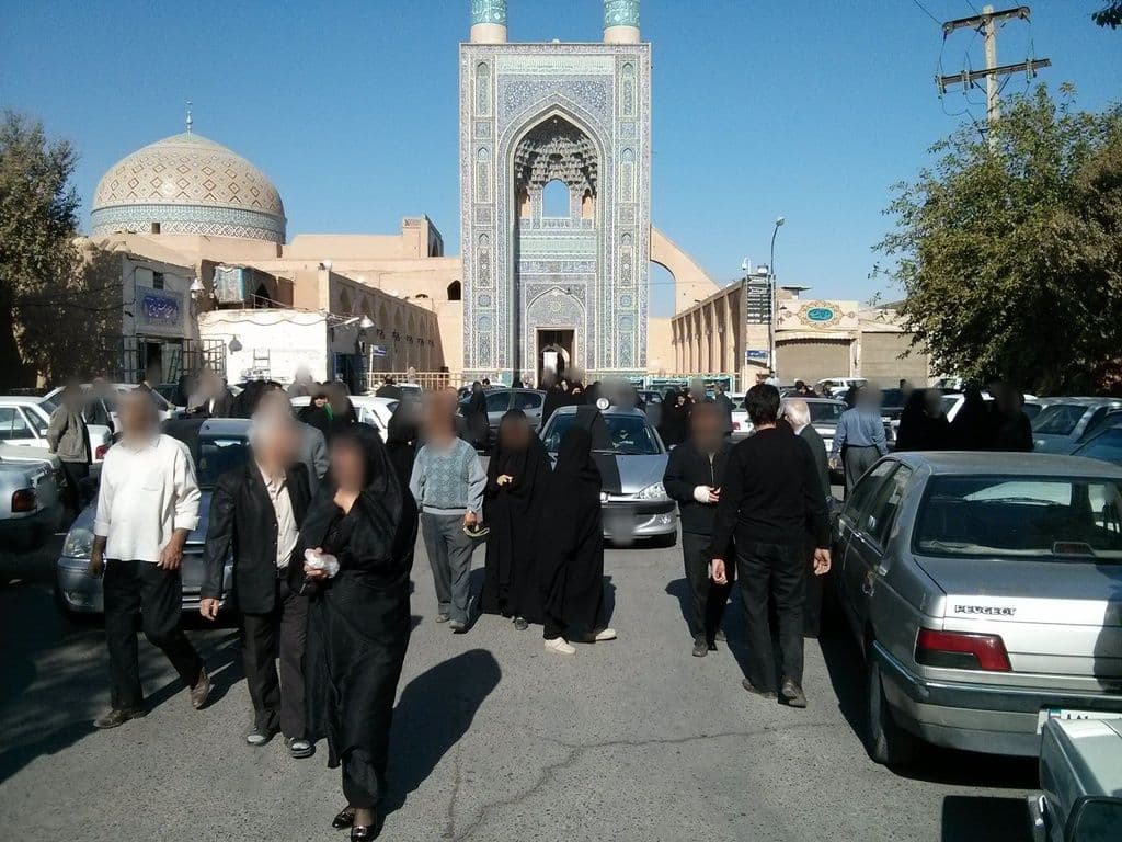 Street view near Orient Hotel | هتل شرق, Yazd — © janvanbekkum (CC BY-SA · Mapillary)