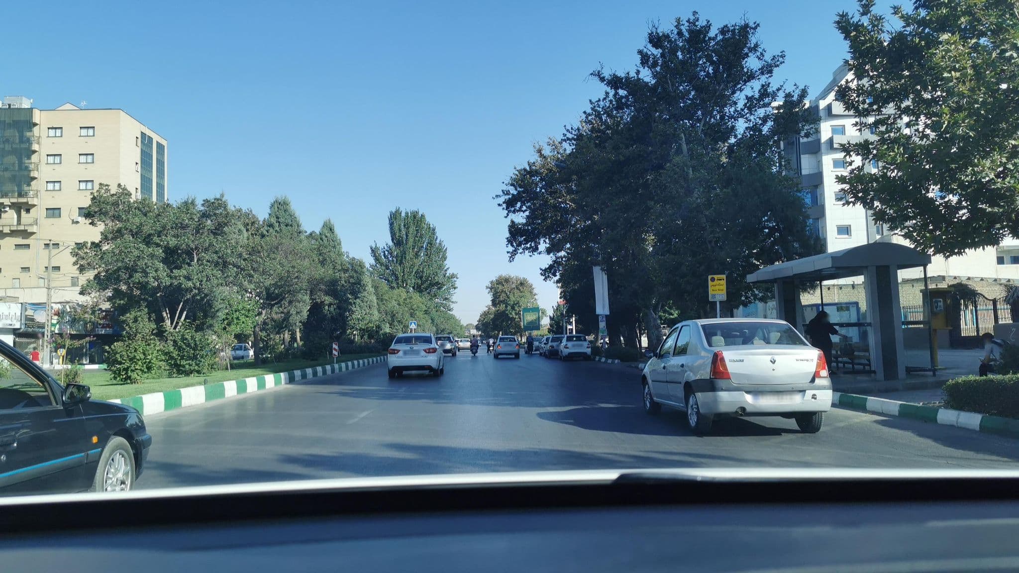 Street view near هتل صبا مشهد, Mashhad — © kesler (CC BY-SA · Mapillary)