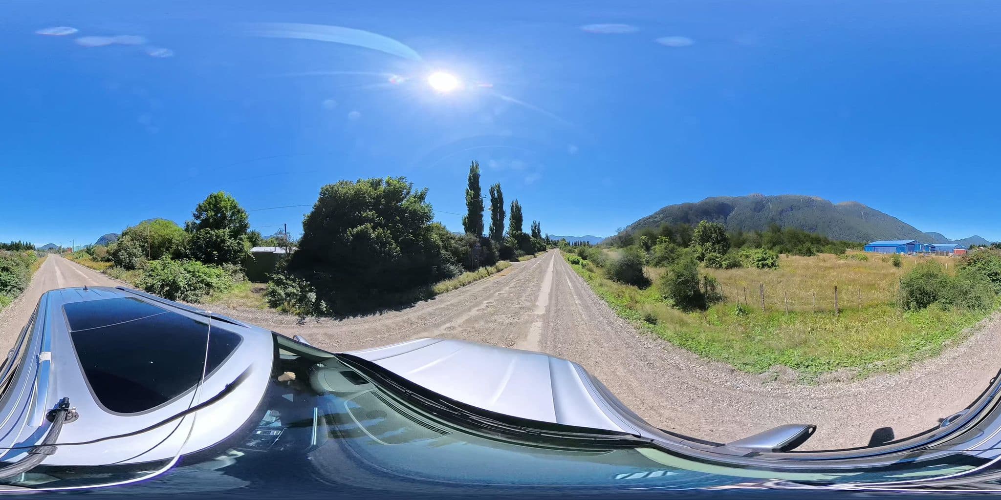 Street view near Cariblanco's, Puerto Aysén — © Antoniam (CC BY-SA · Mapillary)