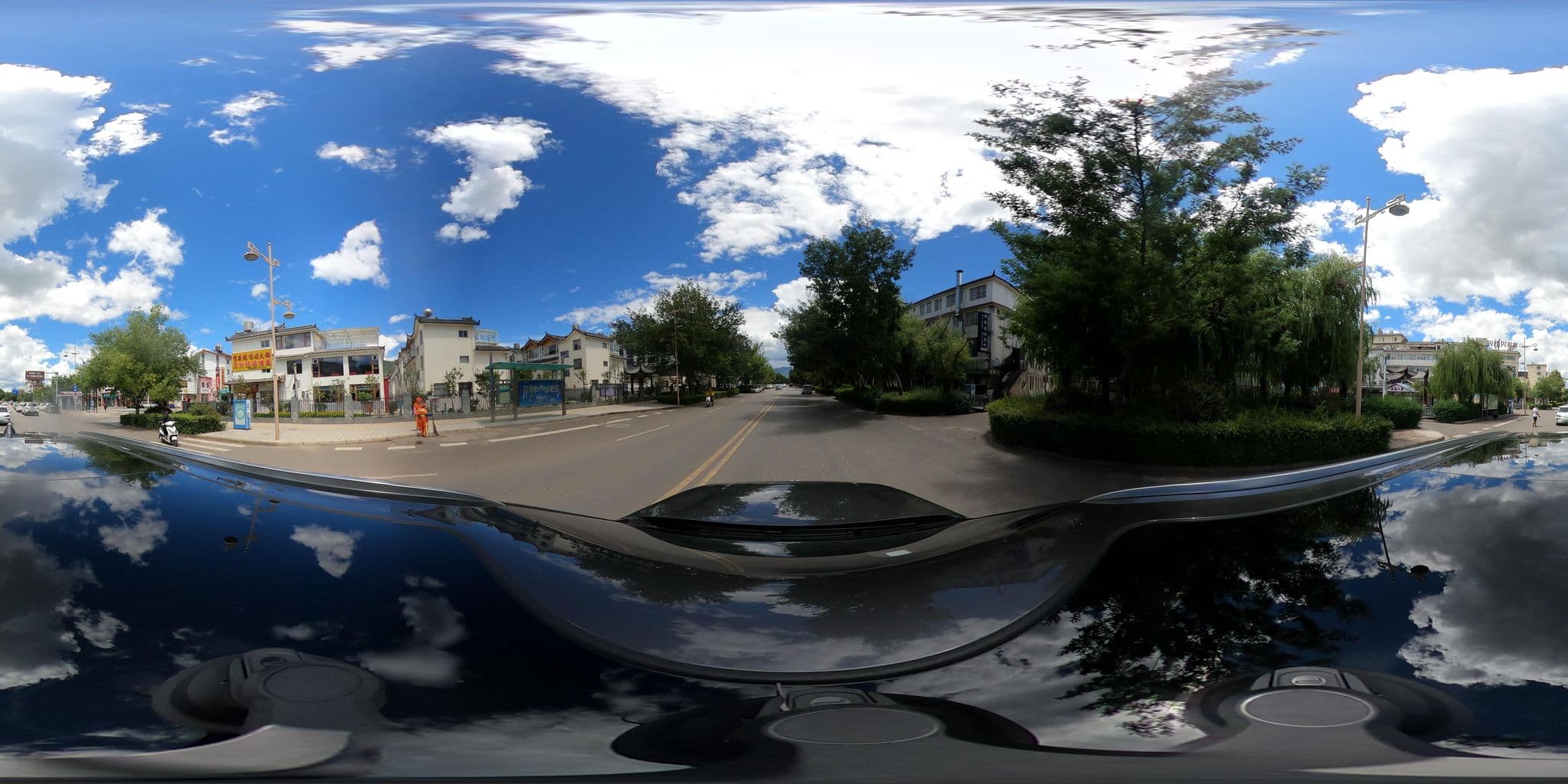 Street view near 丽江金茂谷镇精品客栈, Lijiang — © adirricor (CC BY-SA · Mapillary)