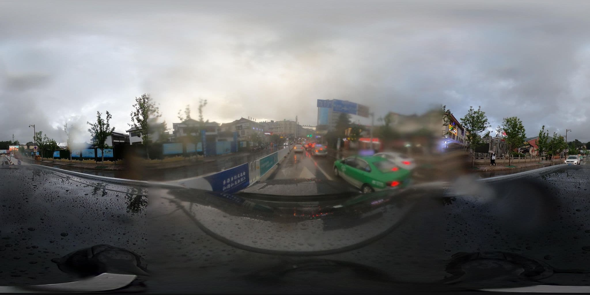 Street view near 开臣酒店, Lijiang — © adirricor (CC BY-SA · Mapillary)