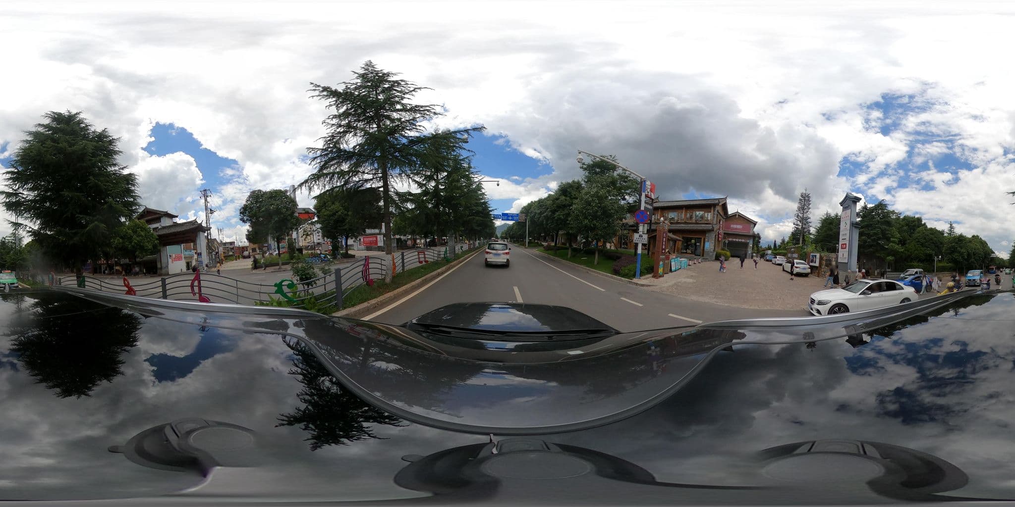Street view near 丽江花间堂青尘院, Lijiang — © adirricor (CC BY-SA · Mapillary)