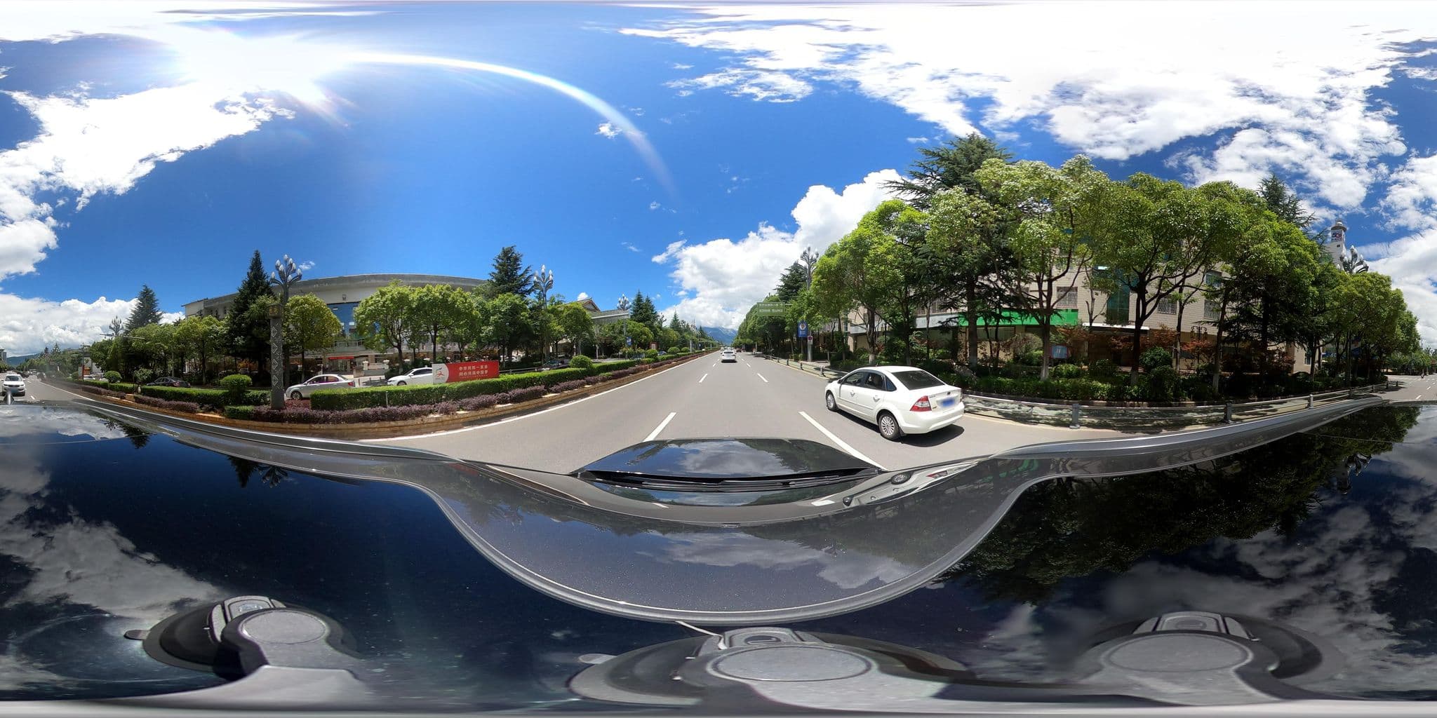 Street view near 丽江清竹草堂精品客栈, Lijiang — © adirricor (CC BY-SA · Mapillary)