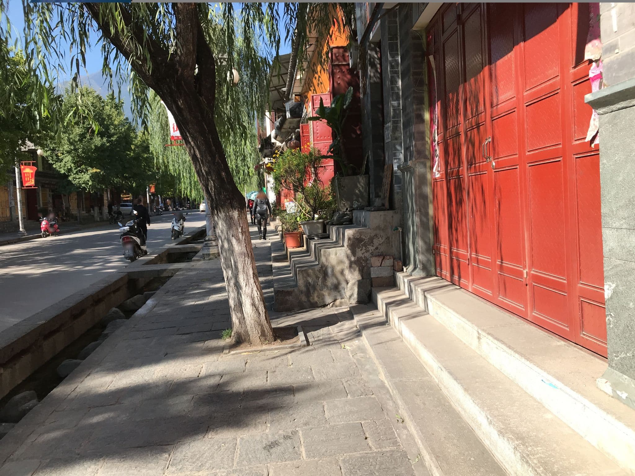 Street view near 南北小院, Dali Old Town — © tao (CC BY-SA · Mapillary)