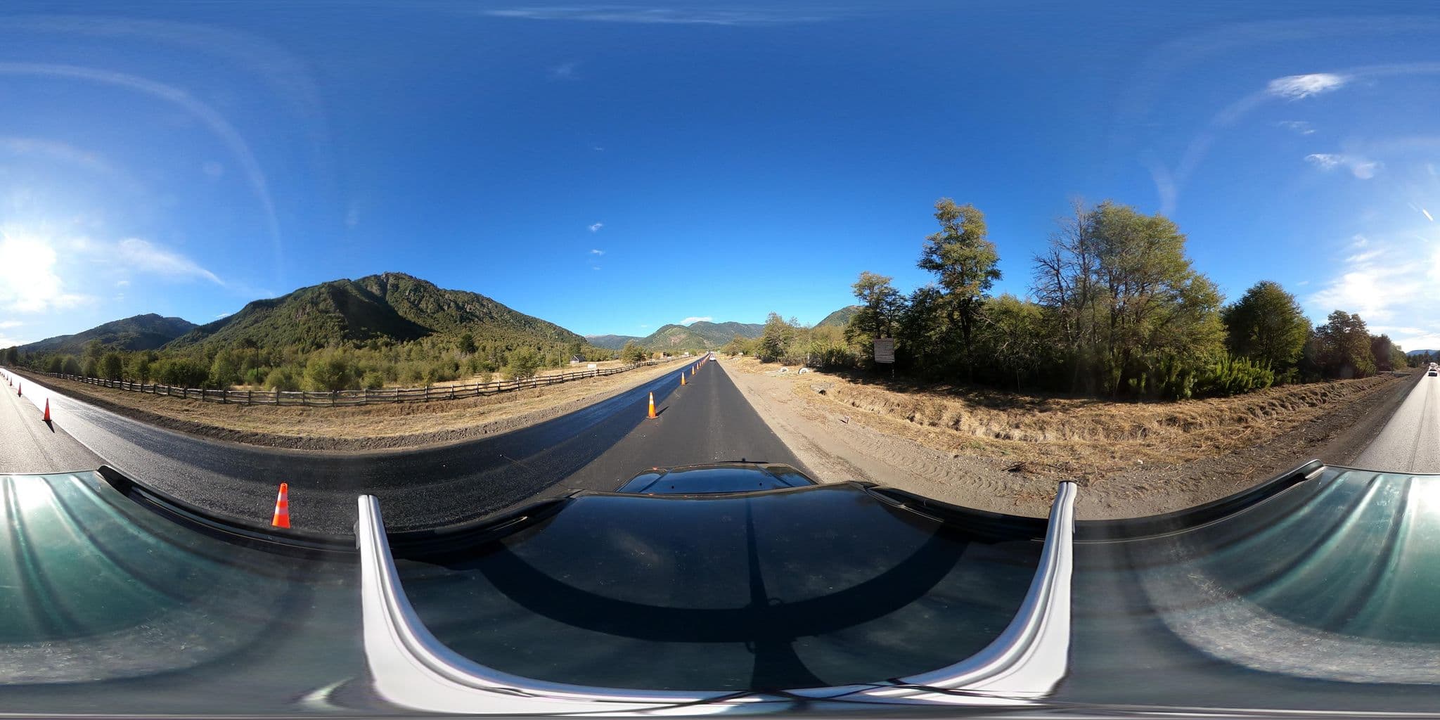 Street view near Los Cantos del Agua, Lonquimay — © Kaart_Local (CC BY-SA · Mapillary)