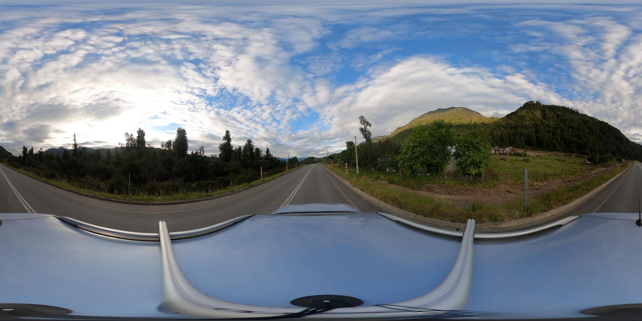 Street view near Camping El Girasol, La Junta — © Kaart_Local (CC BY-SA · Mapillary)