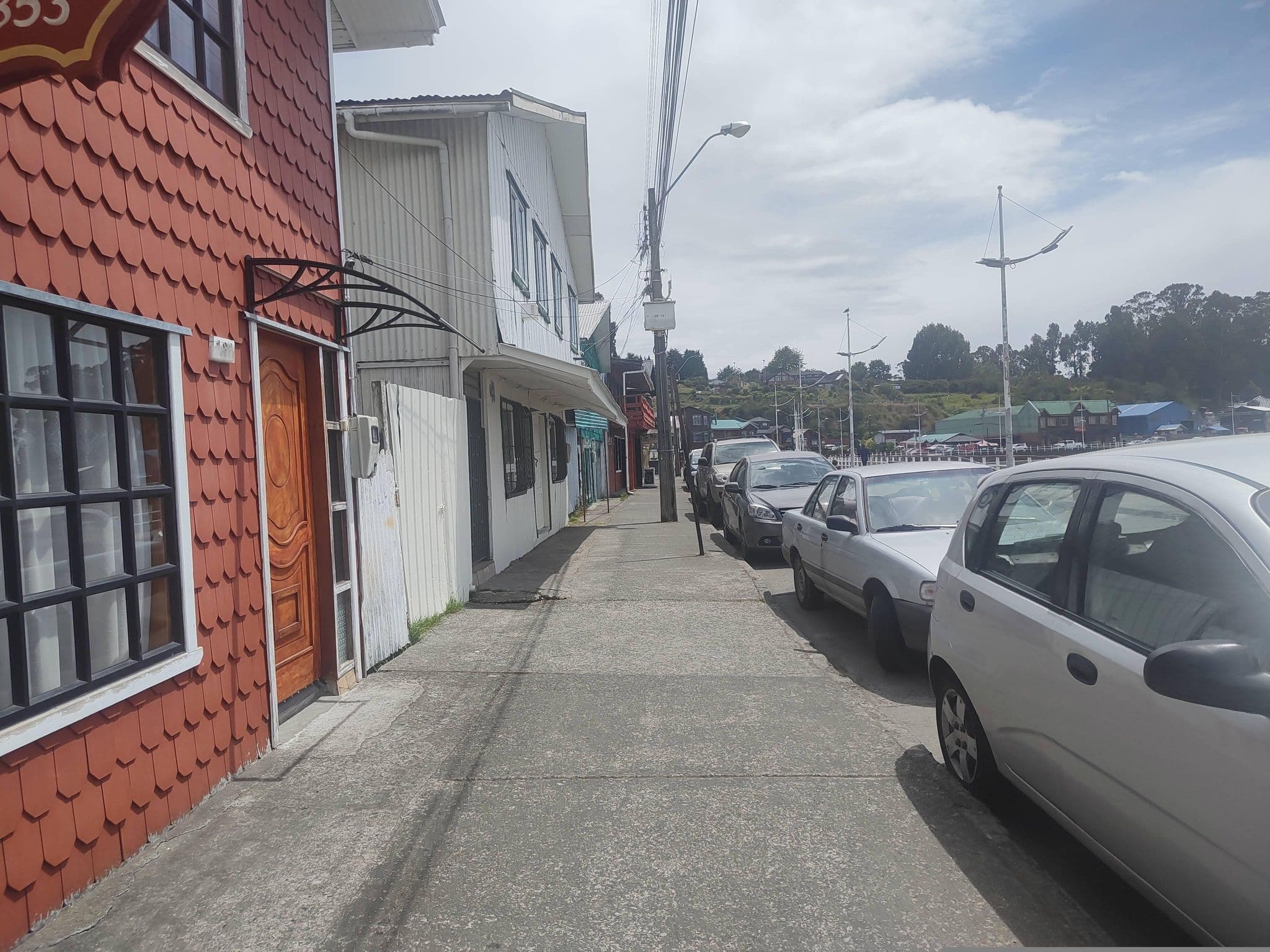 Street view near Emarley, Chonchi — © andresduhour (CC BY-SA · Mapillary)