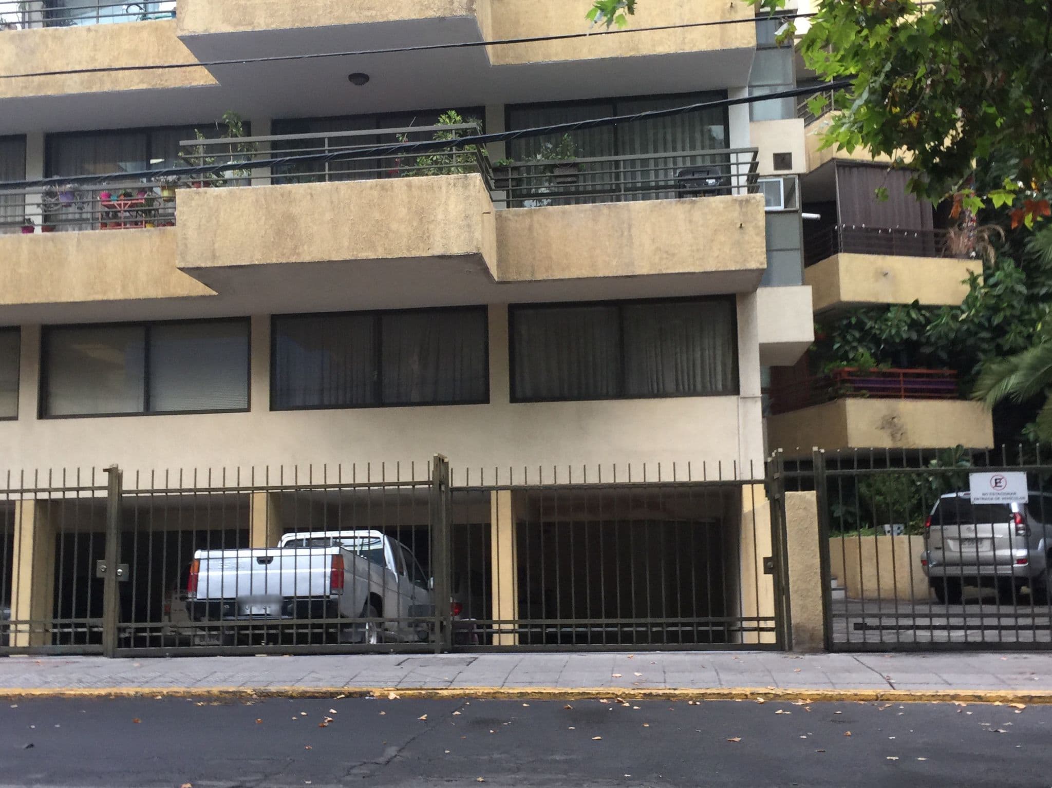 Street view near Santiago Park Plaza, Ñuñoa — © chachafish (CC BY-SA · Mapillary)