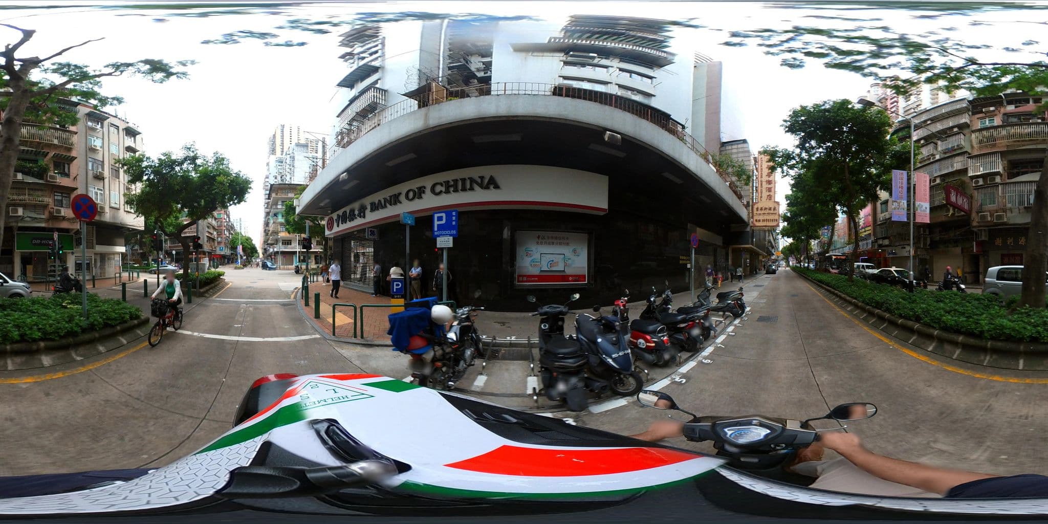 Street view near Quarto 1803 - Fu Hua Guang Dong Hotel, Santo António — © joaocsampayo (CC BY-SA · Mapillary)