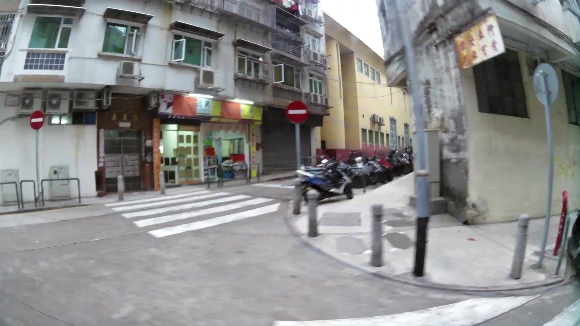 Street view near Hotel Holiday 假期酒店, Santo António — © kaartcam (CC BY-SA · Mapillary)
