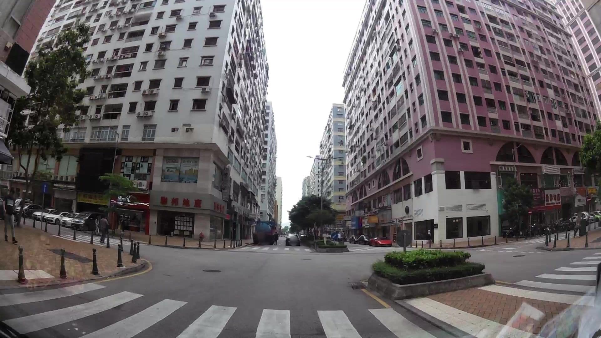 Street view near 澳門維景酒店, São Lázaro — © kaartcam (CC BY-SA · Mapillary)