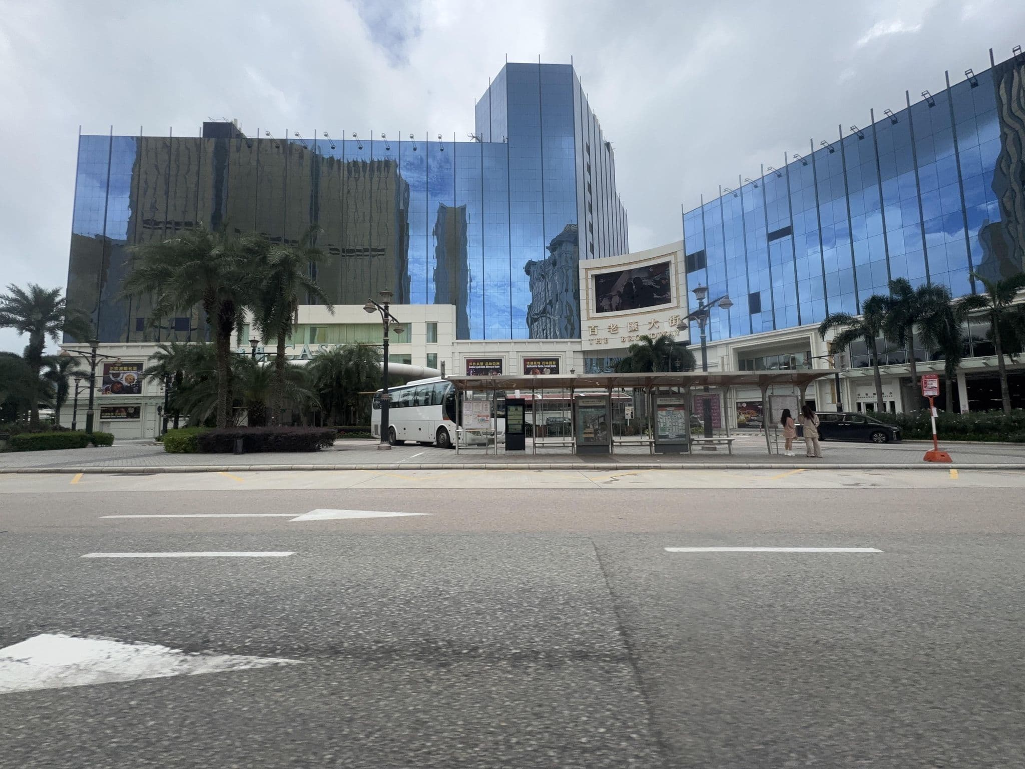 Street view near Grandwaldo@macau, São Lourenço — © filipb (CC BY-SA · Mapillary)