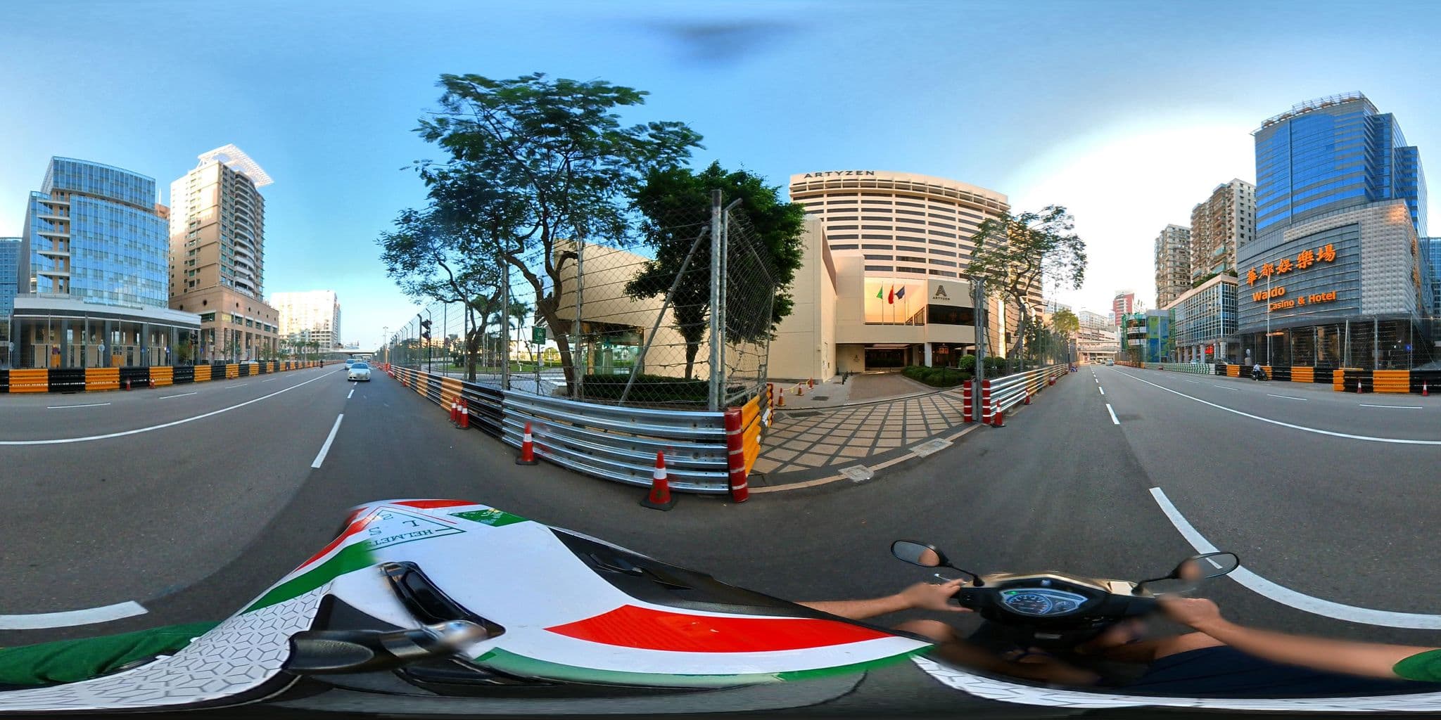 Street view near Grand Lapa Macau 澳門金麗華酒店, São Lázaro — © joaocsampayo (CC BY-SA · Mapillary)