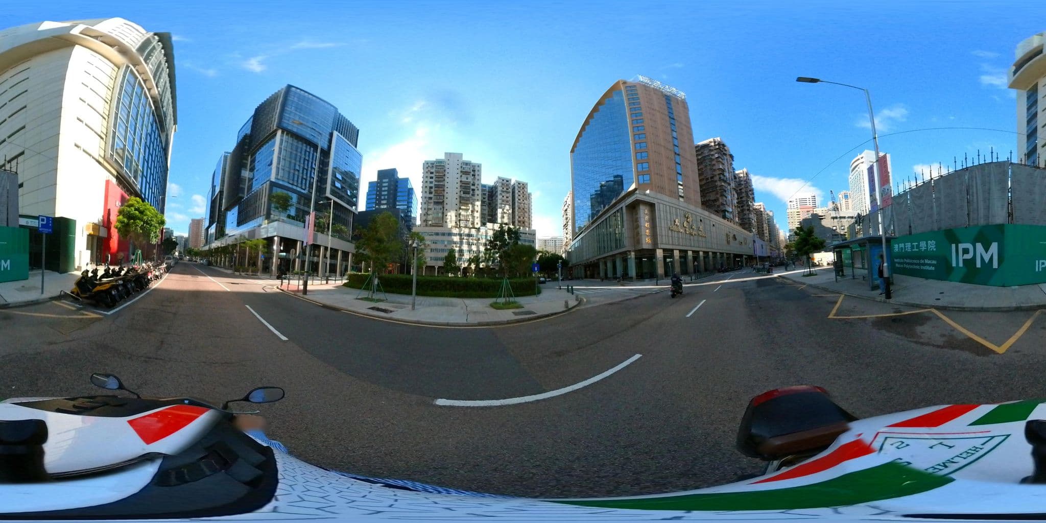 Street view near Million Dragon Hotel, São Lázaro — © joaocsampayo (CC BY-SA · Mapillary)