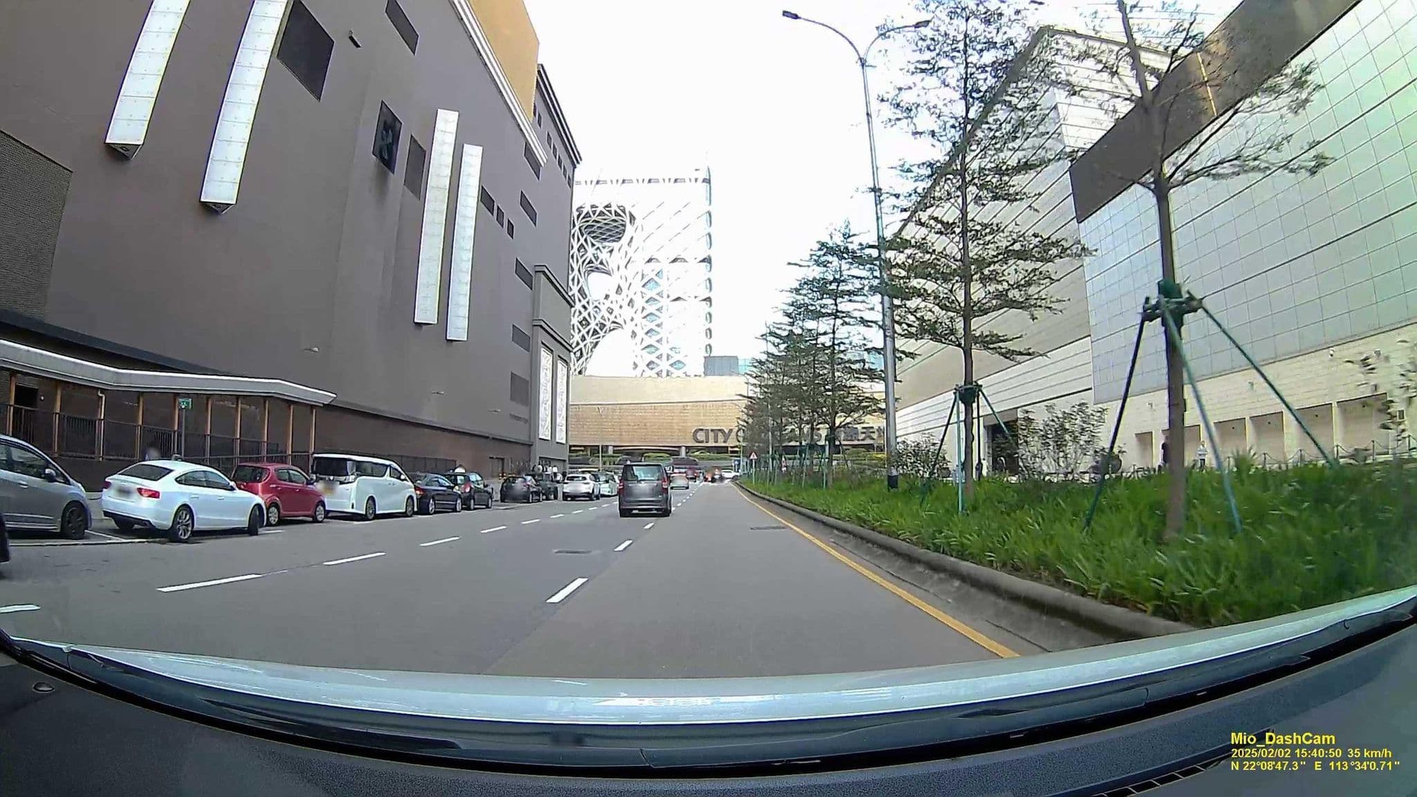 Street view near 迎尚酒店, São Lourenço — © hcyen (CC BY-SA · Mapillary)