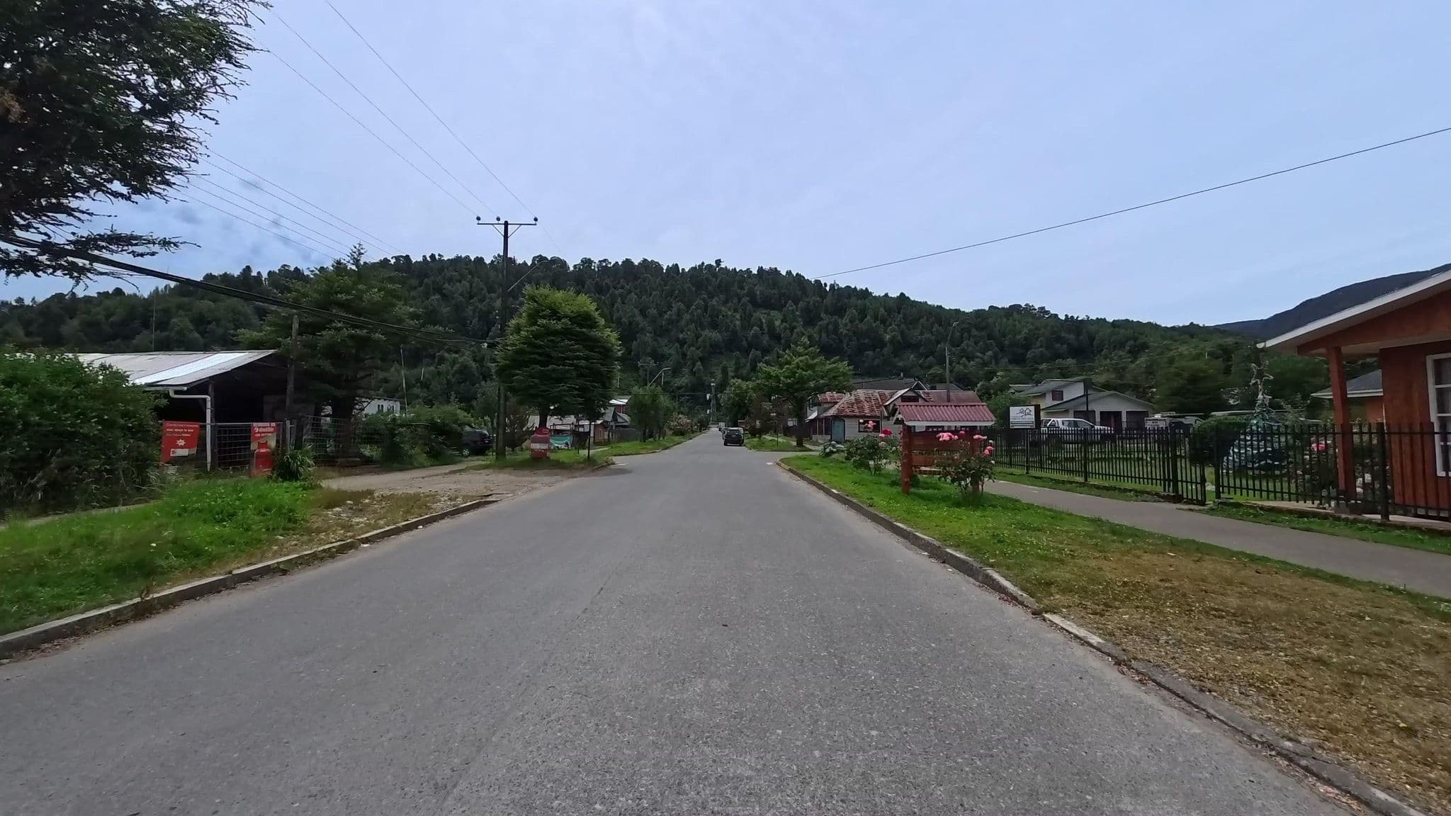 Street view near Cabañas Portal del Mar, Puerto Cisnes — © contactoacve (CC BY-SA · Mapillary)