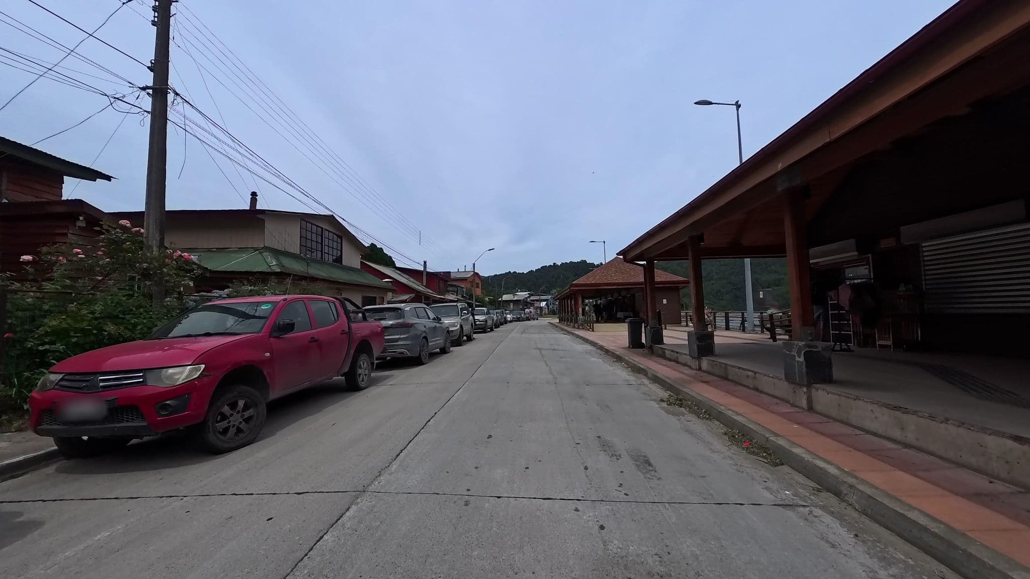 Street view near El Golfo (Donde Punto), Puerto Cisnes — © contactoacve (CC BY-SA · Mapillary)