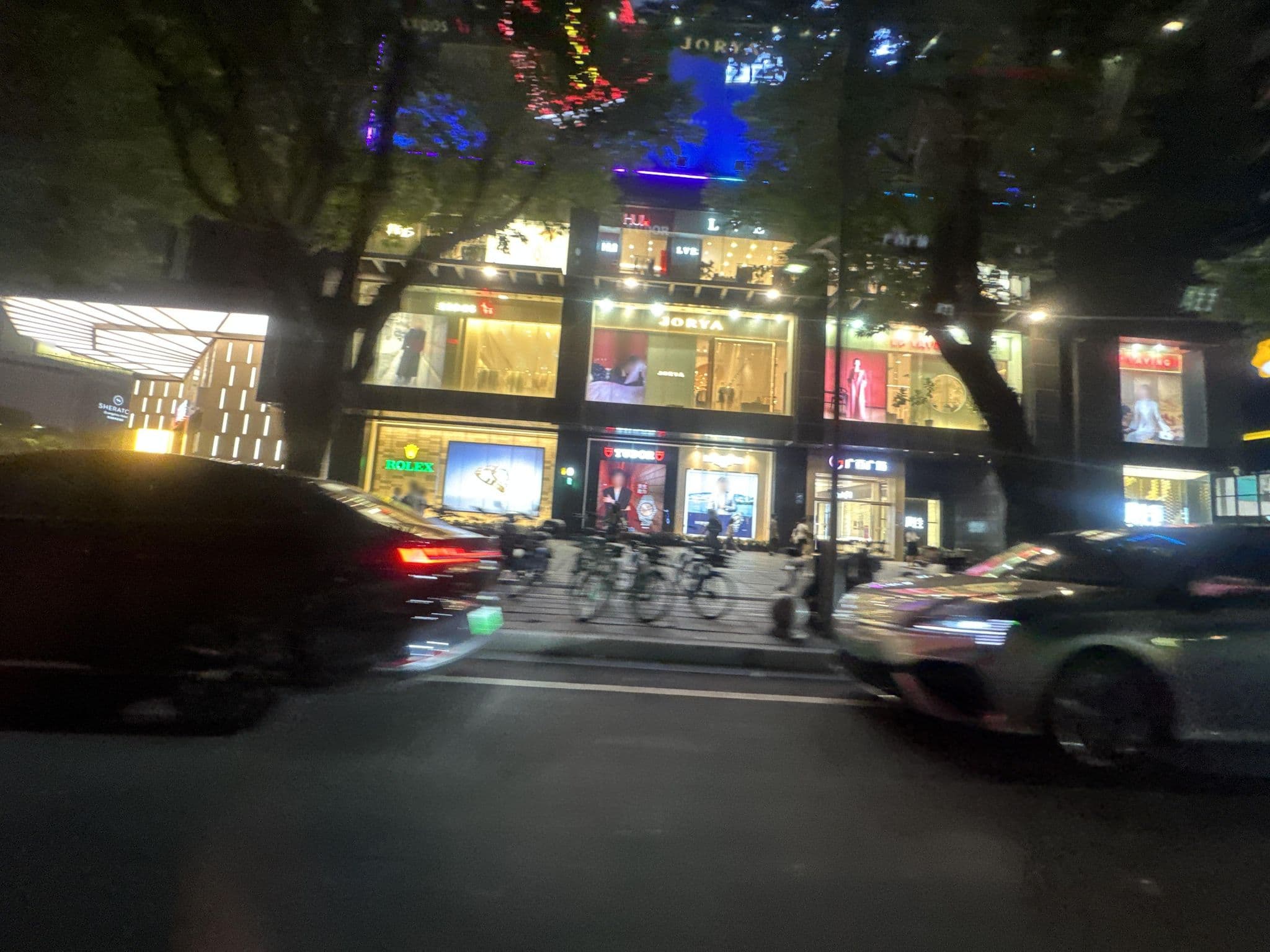Street view near Super 8, Guangzhou — © filipb (CC BY-SA · Mapillary)