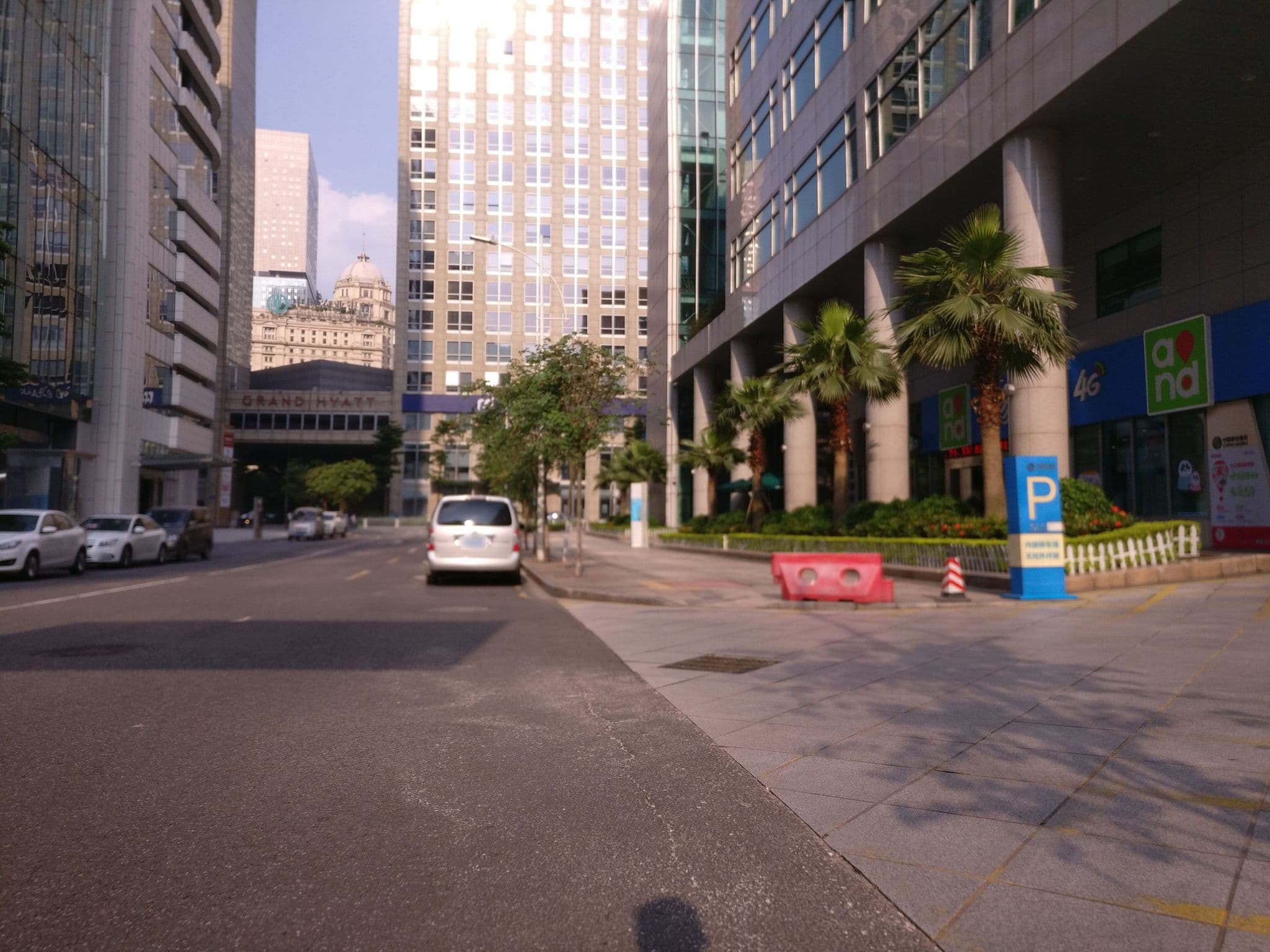 Street view near H Life Hotel, Guangzhou — © aleung (CC BY-SA · Mapillary)