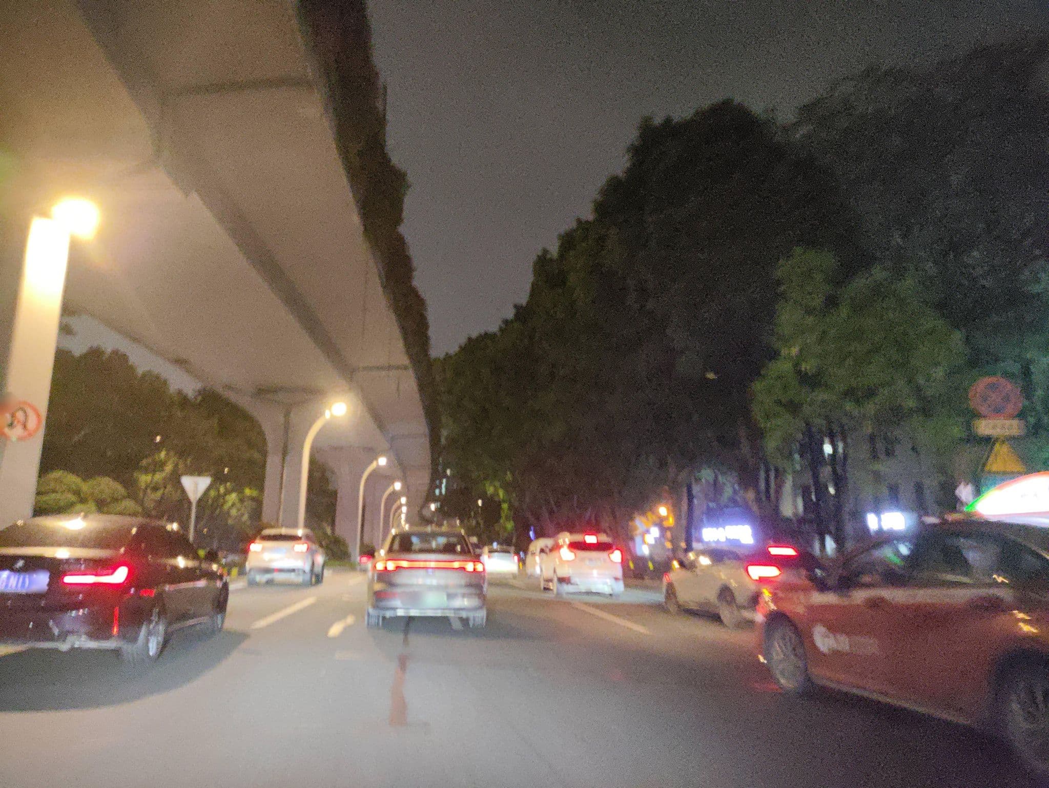 Street view near 万事达酒店，广州， Guangzhou, Guangzhou — © Segment3464 (CC BY-SA · Mapillary)