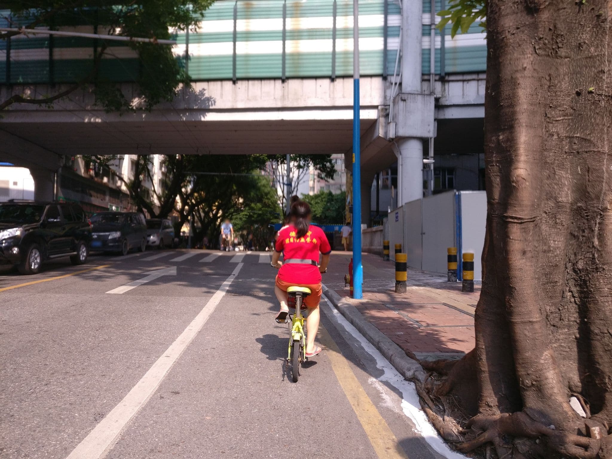 Street view near Globelink Hotel Guangzhou, Guangzhou — © aleung (CC BY-SA · Mapillary)