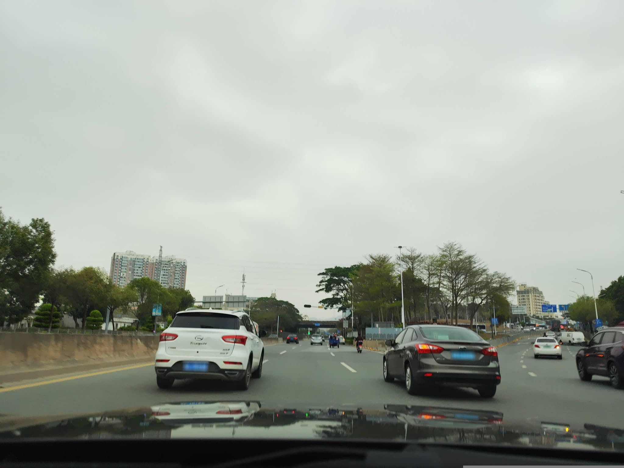 Street view near 深圳佳慧宾馆, Baimang — © Obanazawa_Kuri (CC BY-SA · Mapillary)