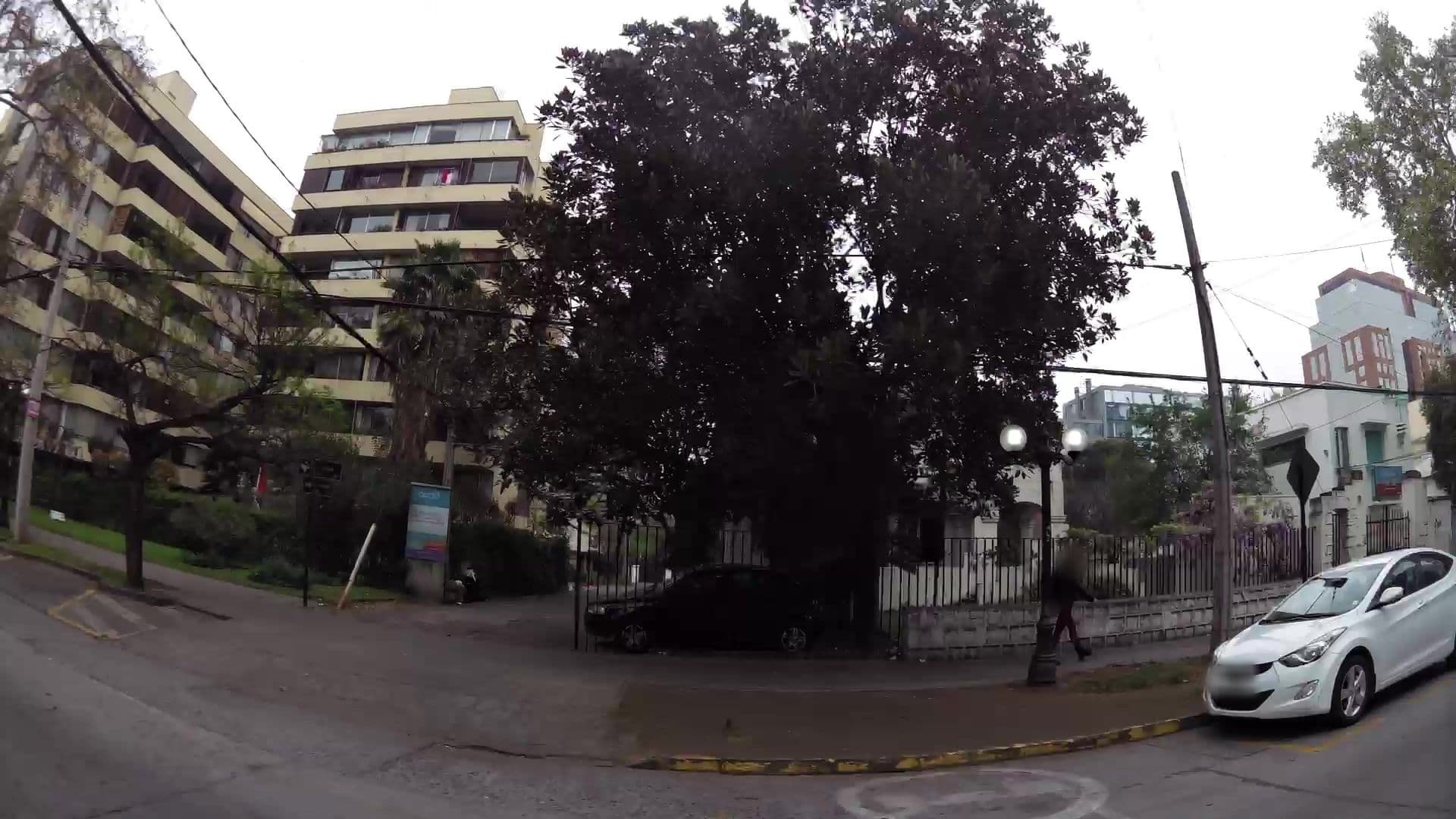 Street view near Ugo Hotel, Ñuñoa — © kaartcam (CC BY-SA · Mapillary)