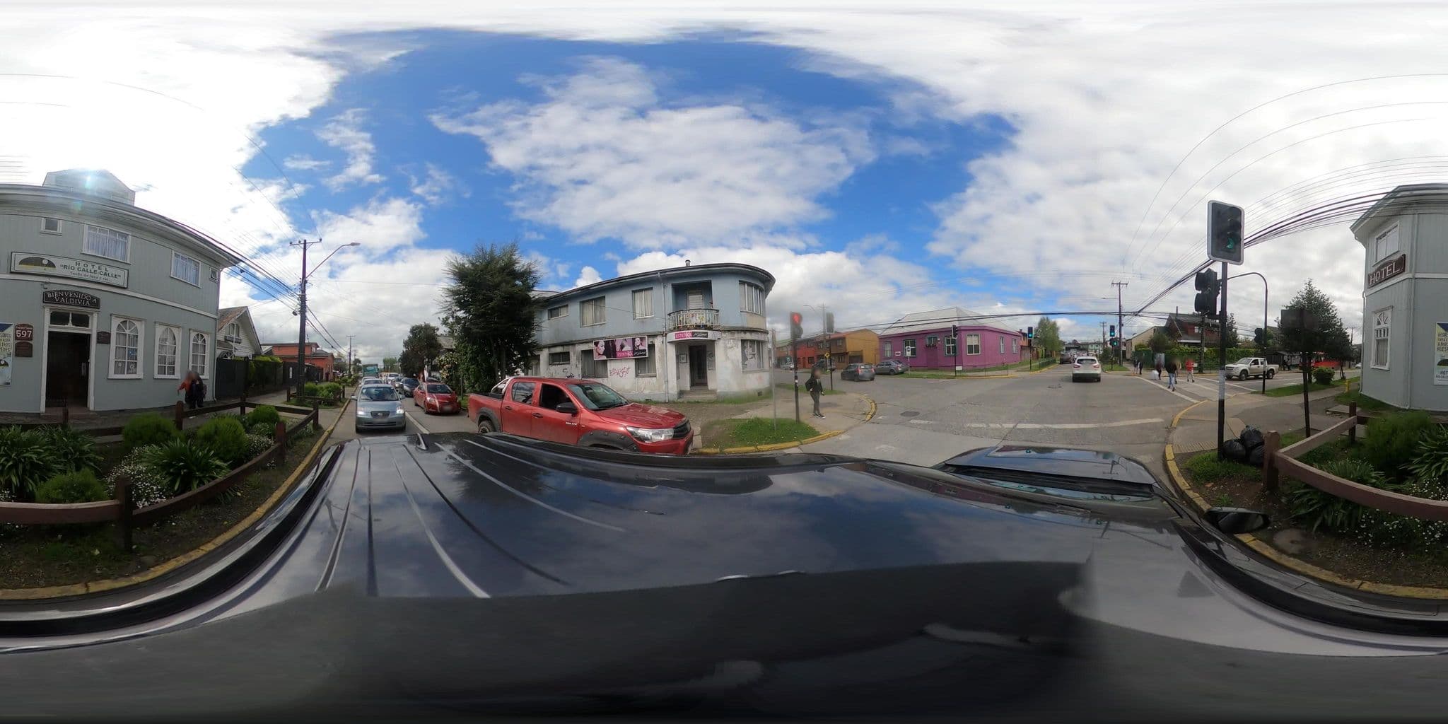 Street view near Río Calle Calle, Valdivia — © Transporte_DSS (CC BY-SA · Mapillary)