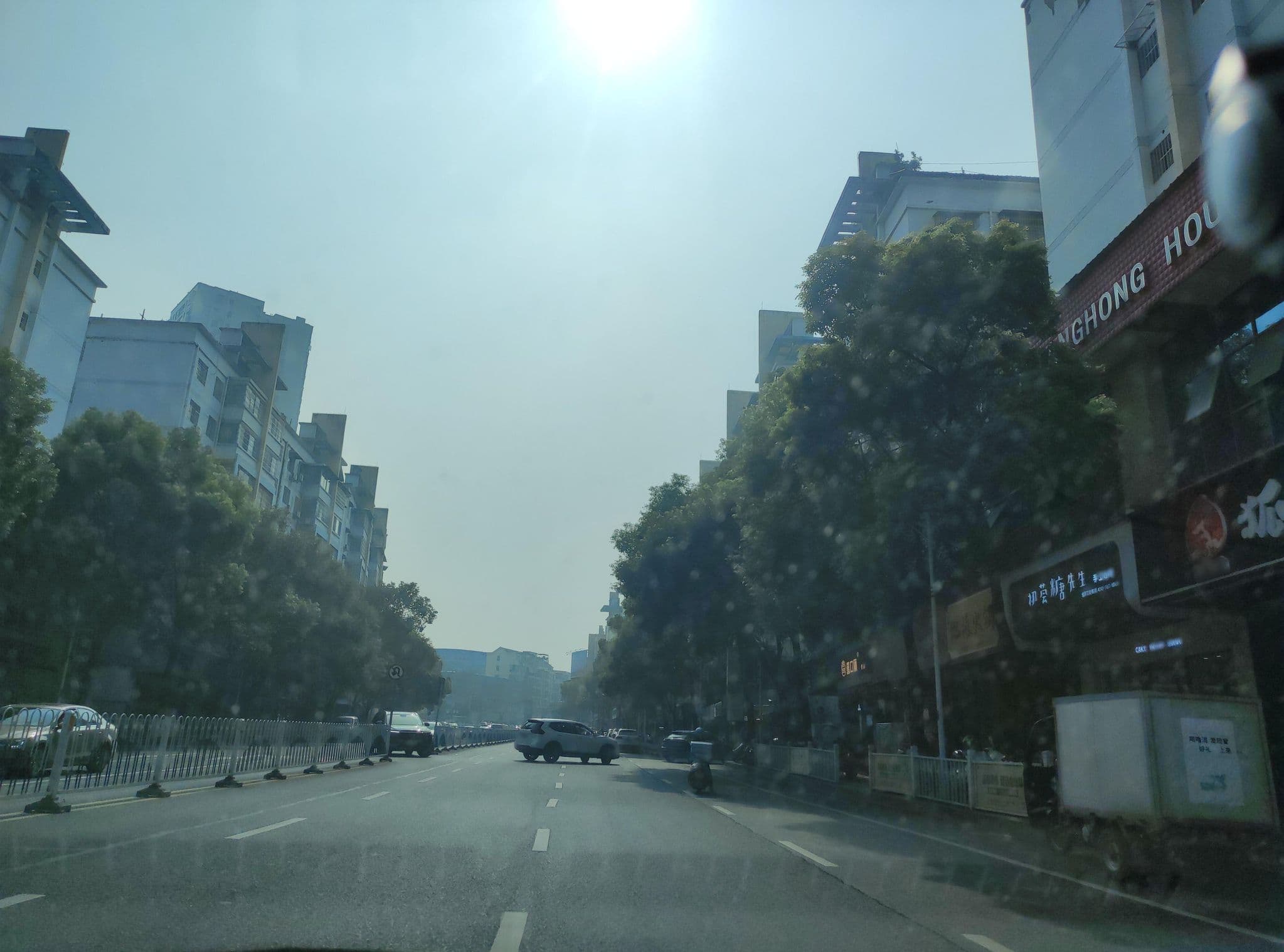 Street view near 萍乡弗莱特酒店, Pingxiang — © xbd (CC BY-SA · Mapillary)