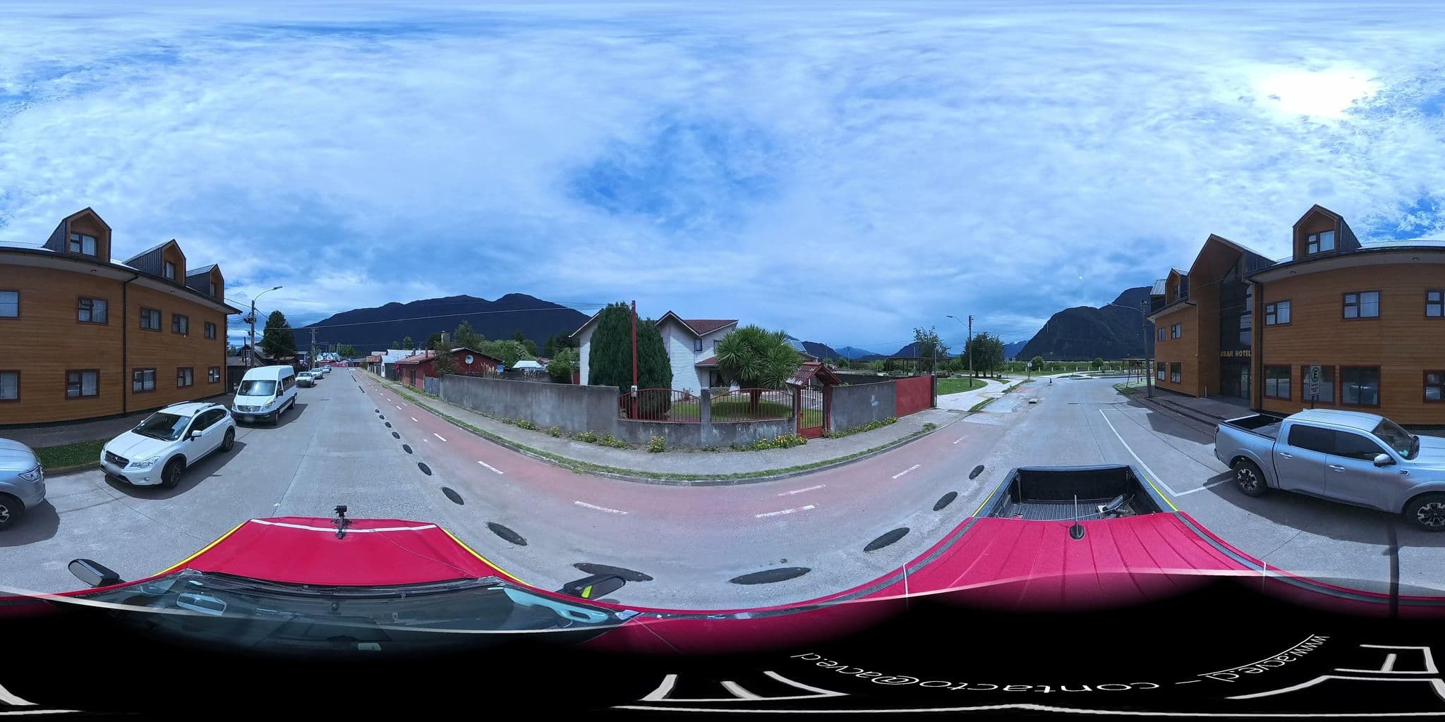 Street view near Gran Hotel Aysen, Puerto Aysén — © contactoacve (CC BY-SA · Mapillary)